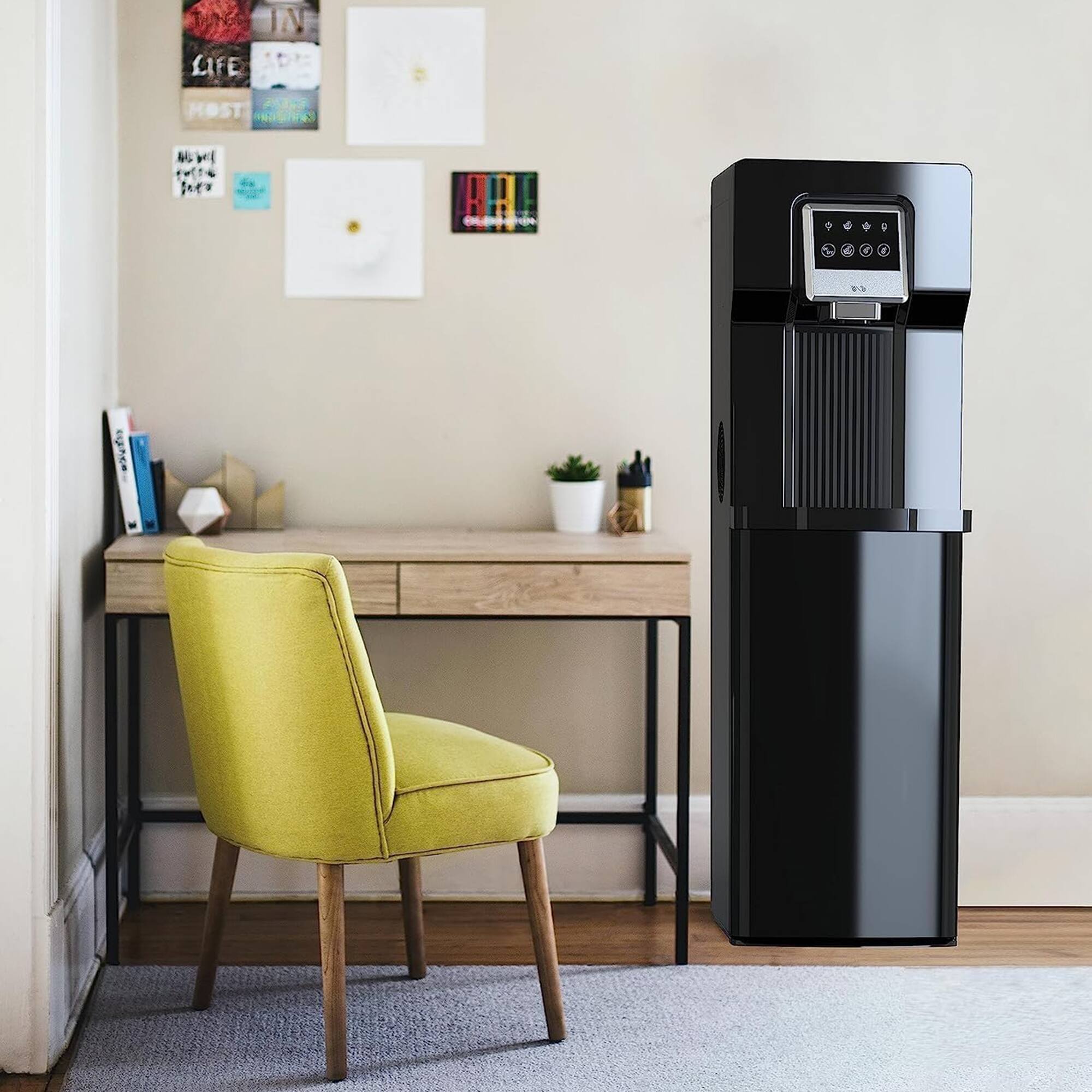 LIFE
MOST
IN
THE
MOMENT