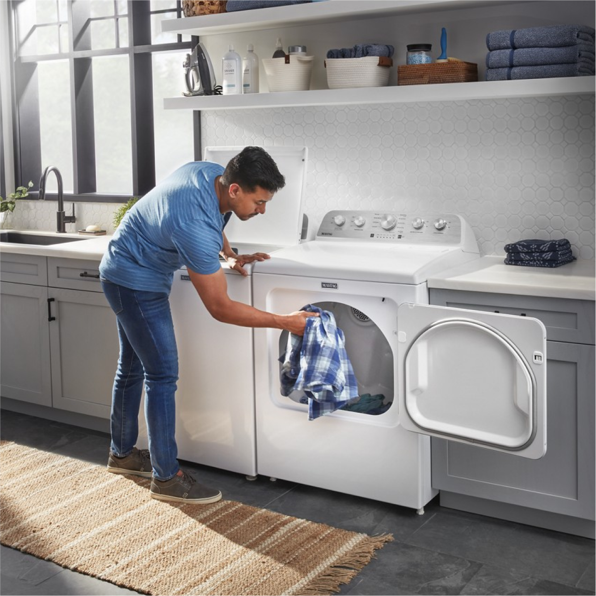 Alt View 6. Maytag - Maytag - 7.0 Cu. Ft. Electric Dryer with Extra Power Button - White - White.