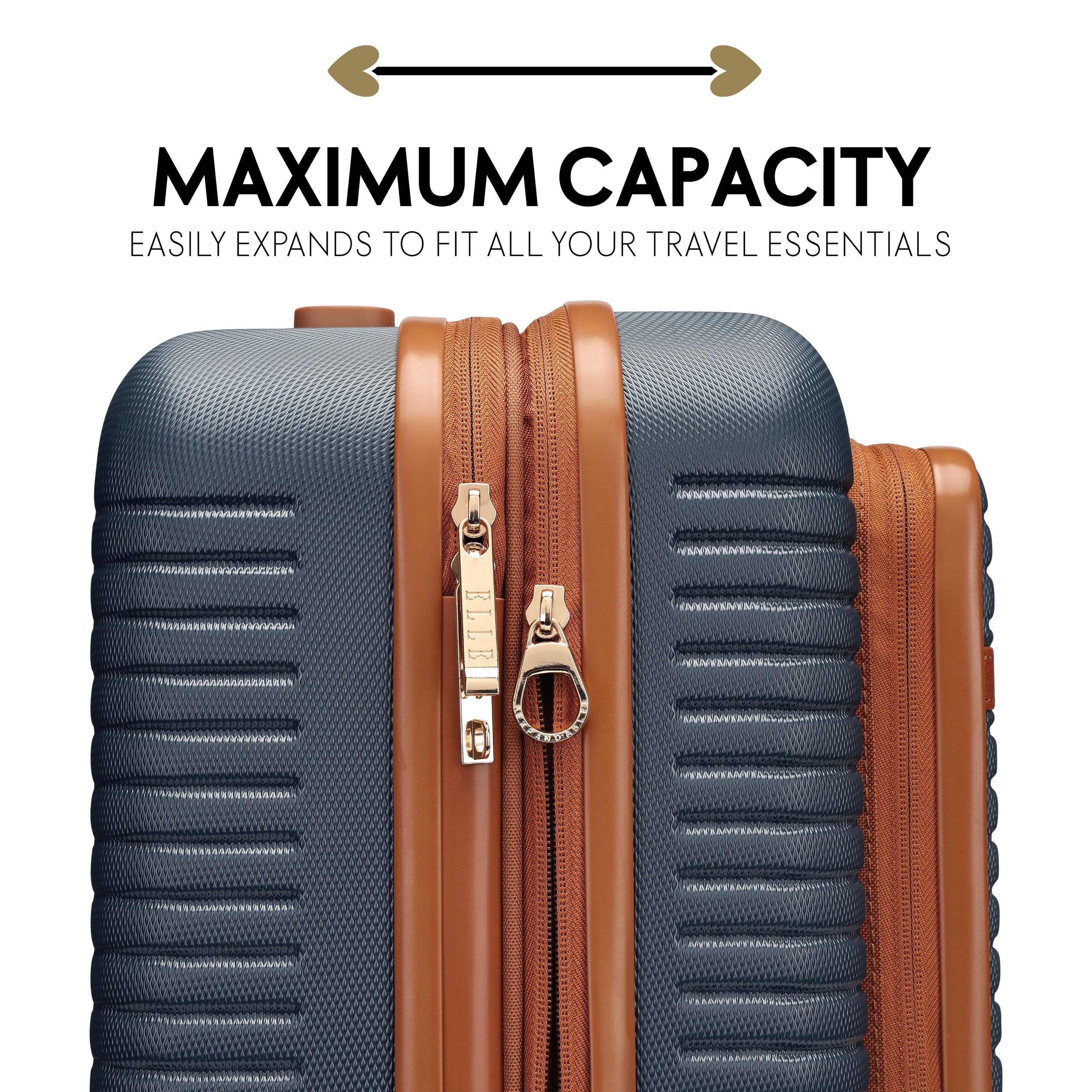 MAXIMUM CAPACITY  
EASILY EXPANDS TO FIT ALL YOUR TRAVEL ESSENTIALS