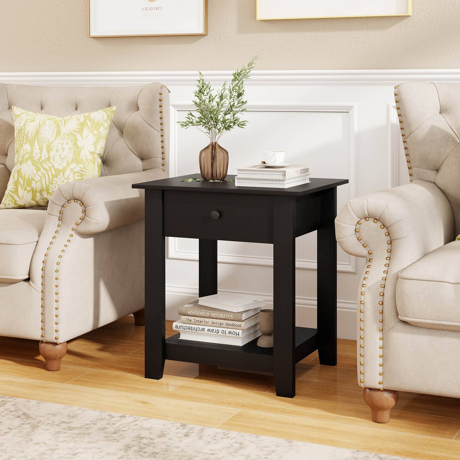 HOUSEHOLD DECORATES  
The Interior Design Handbook  
HOUSEHOLD DECORATES  
The Interior Design Handbook