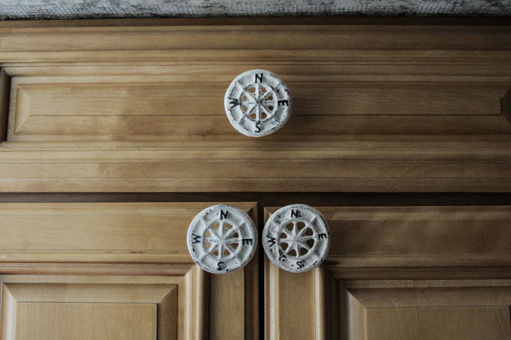 Alt View 7. Zeckos - Set of 12 White Cast Iron Compass Rose Cabinet Hardware Knobs Drawer Pull Handle - White.