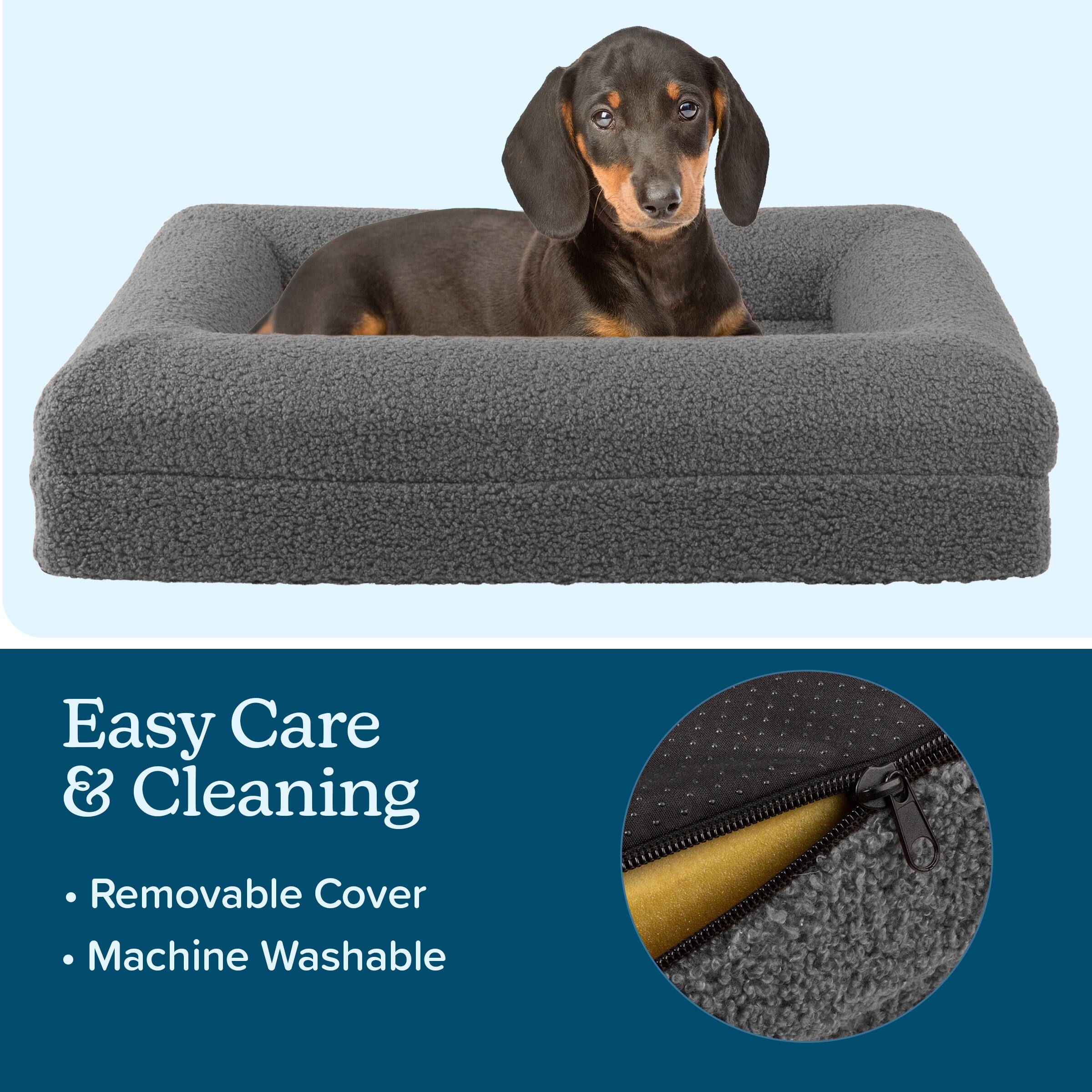 Easy Care & Cleaning  
- Removable Cover  
- Machine Washable
