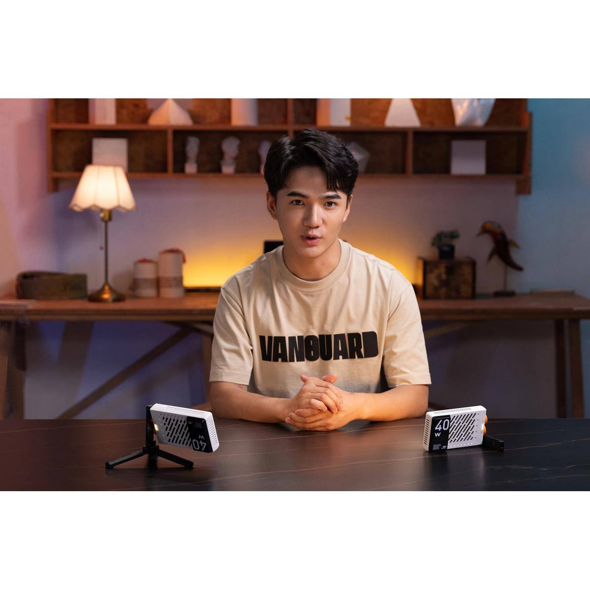 Alt View 8. Zhiyun - Zhiyun FIVERAY M40 40W Bi-Color Pocket LED Light.