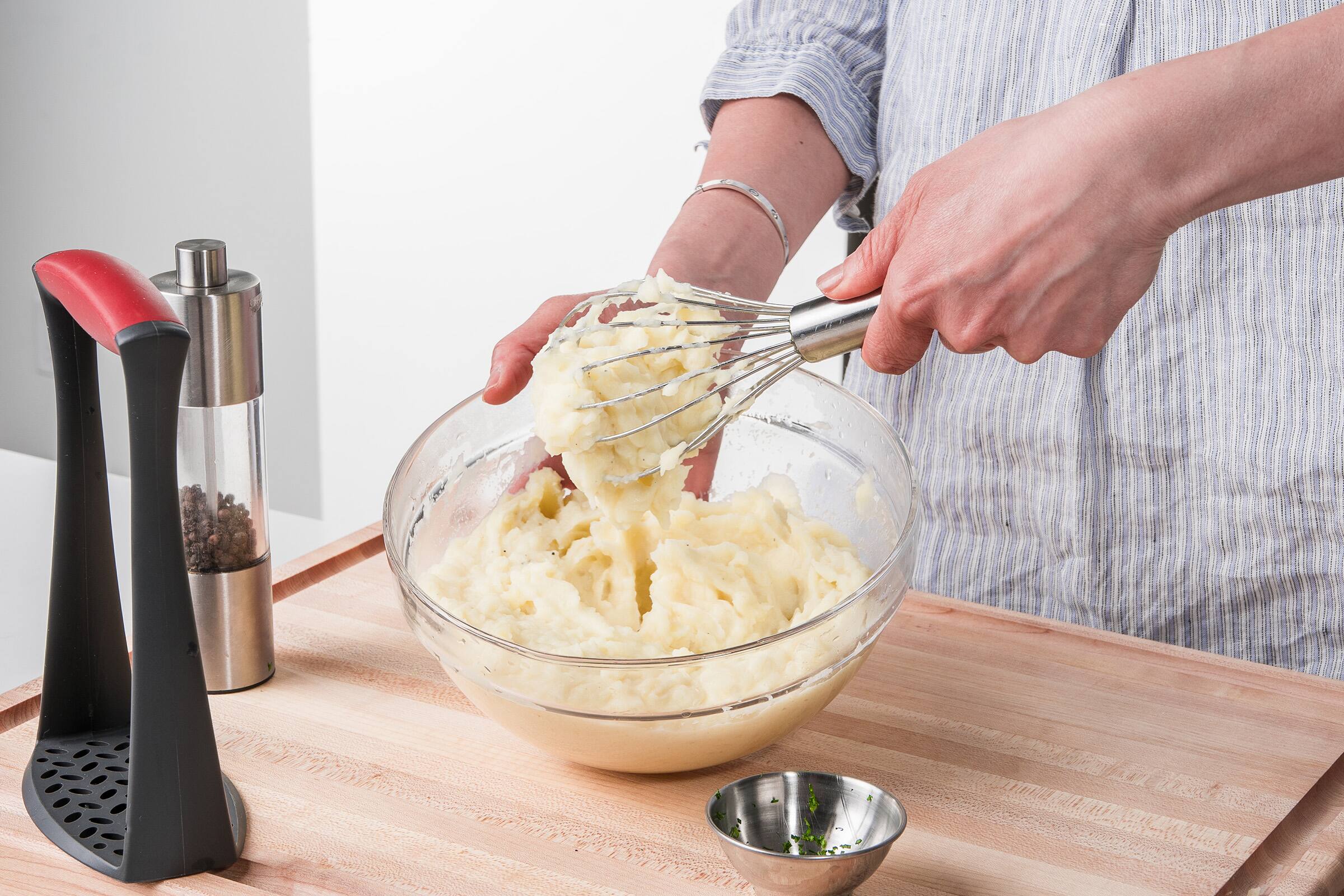 Alt View 3. Cuisipro - 8 Inch Stainless Steel Balloon Whisk Ball Solid Handle - Silver.