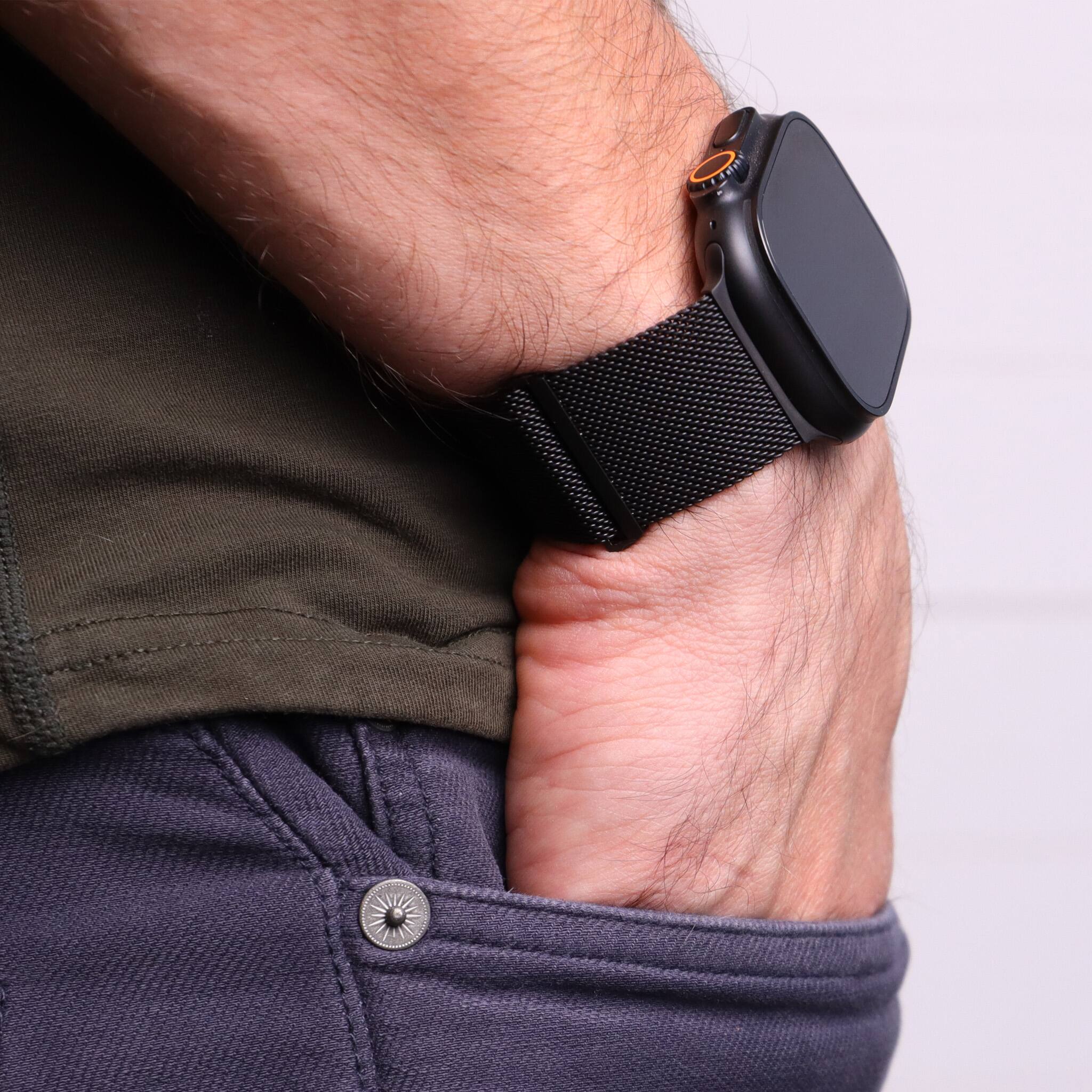 Alt View 4. Ultra Supply Co - Milanese Band for Apple Watch Ultra 3/2/1 - 49mm - Black.