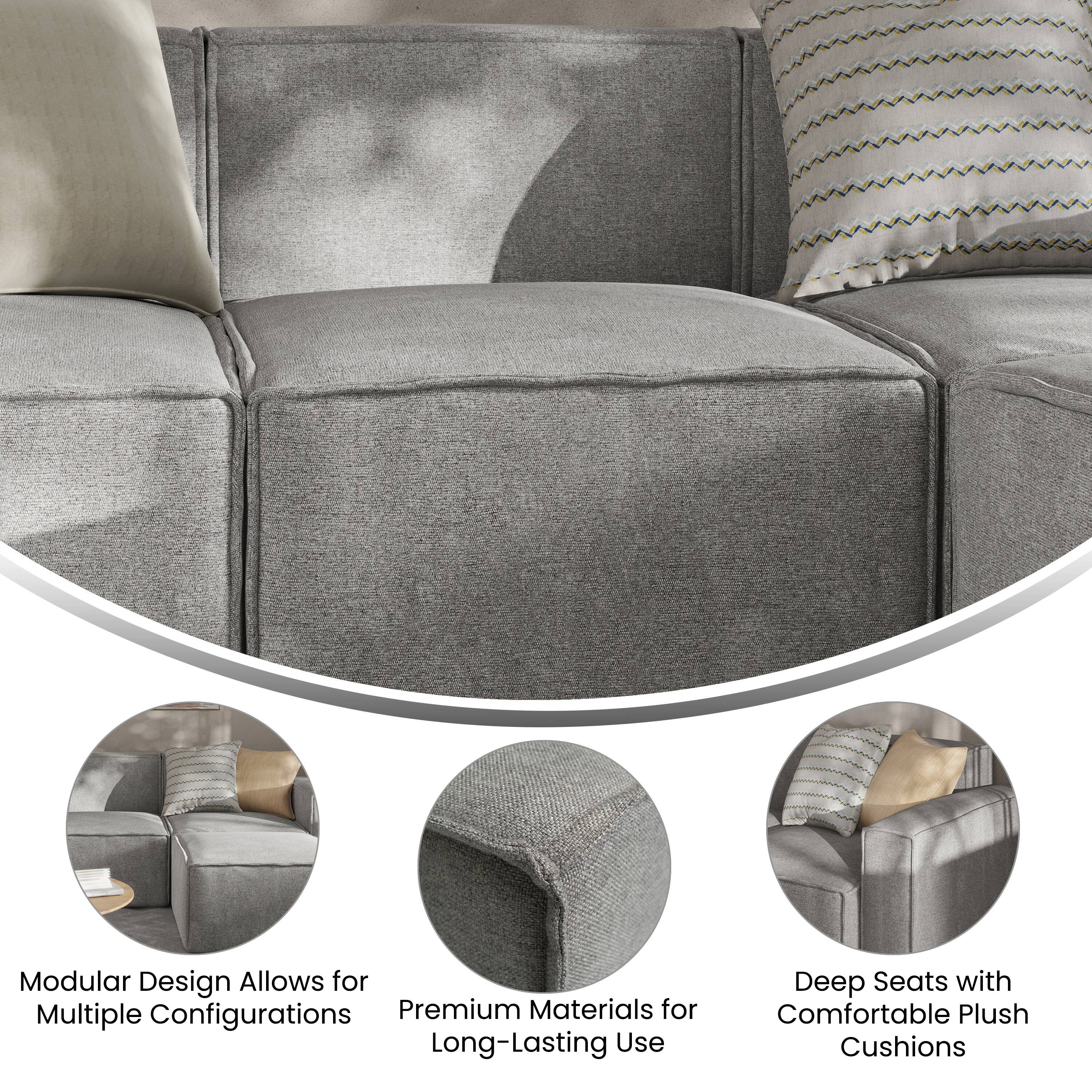 Modular Design Allows for Multiple Configurations  
Premium Materials for Long-Lasting Use  
Deep Seats with Comfortable Plush Cushions