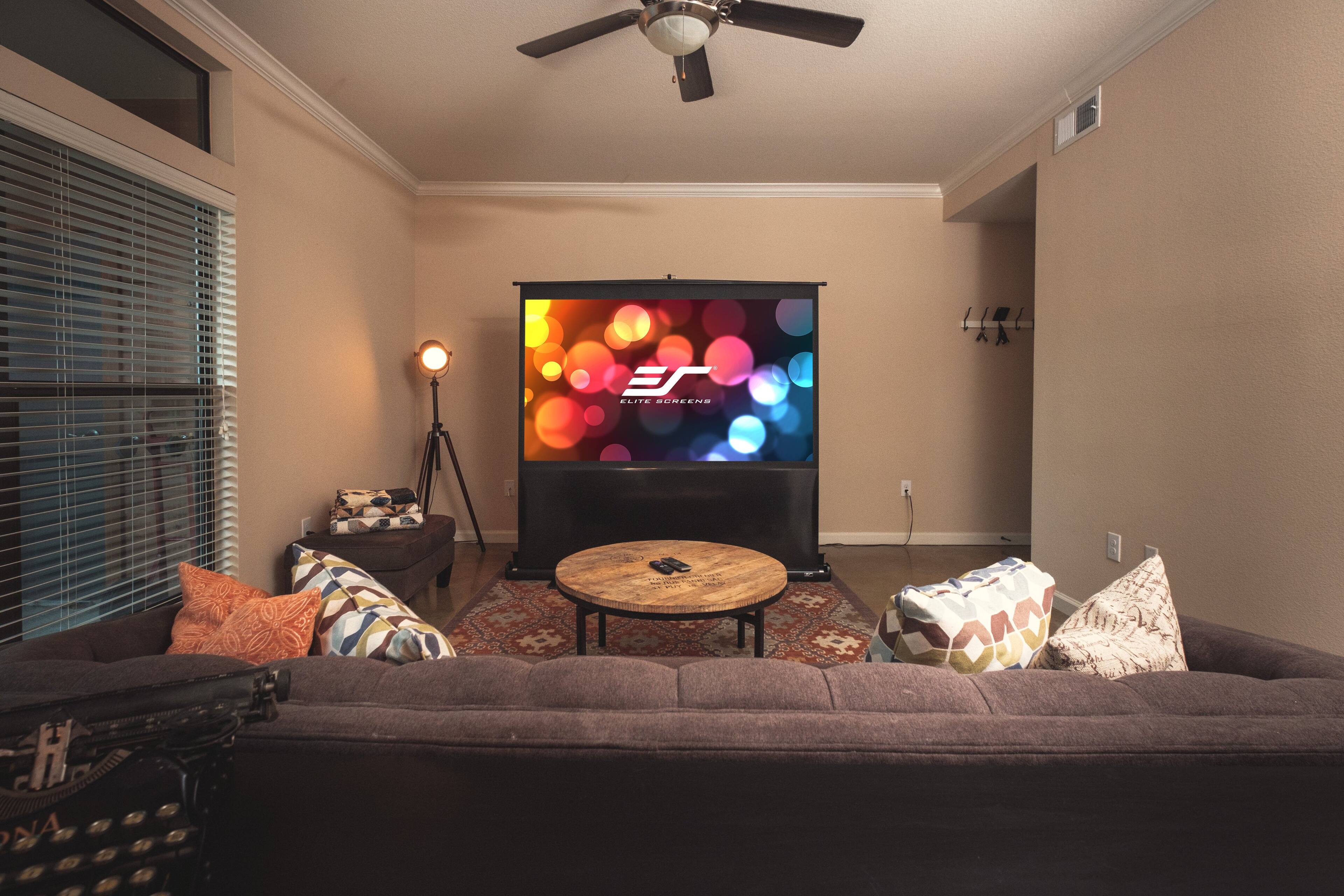 Sure, here is the corrected text:

"ELITE SCREENS"