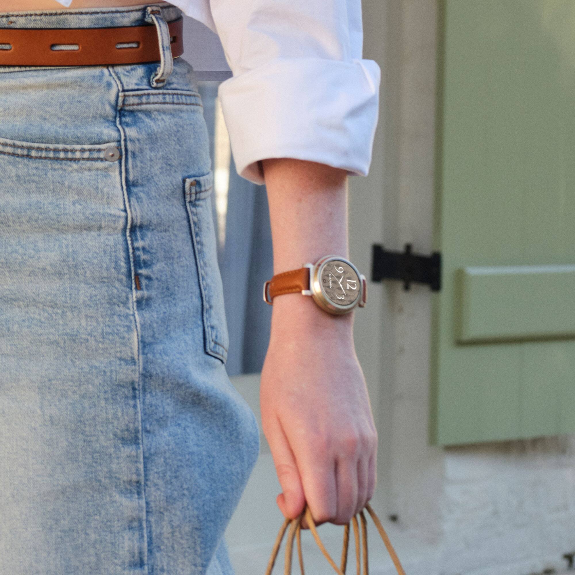 Alt View 3. Garmin - Garmin Lily 2 Classic, Small and Stylish Smartwatch Mulberry Bundle - Mulberry.