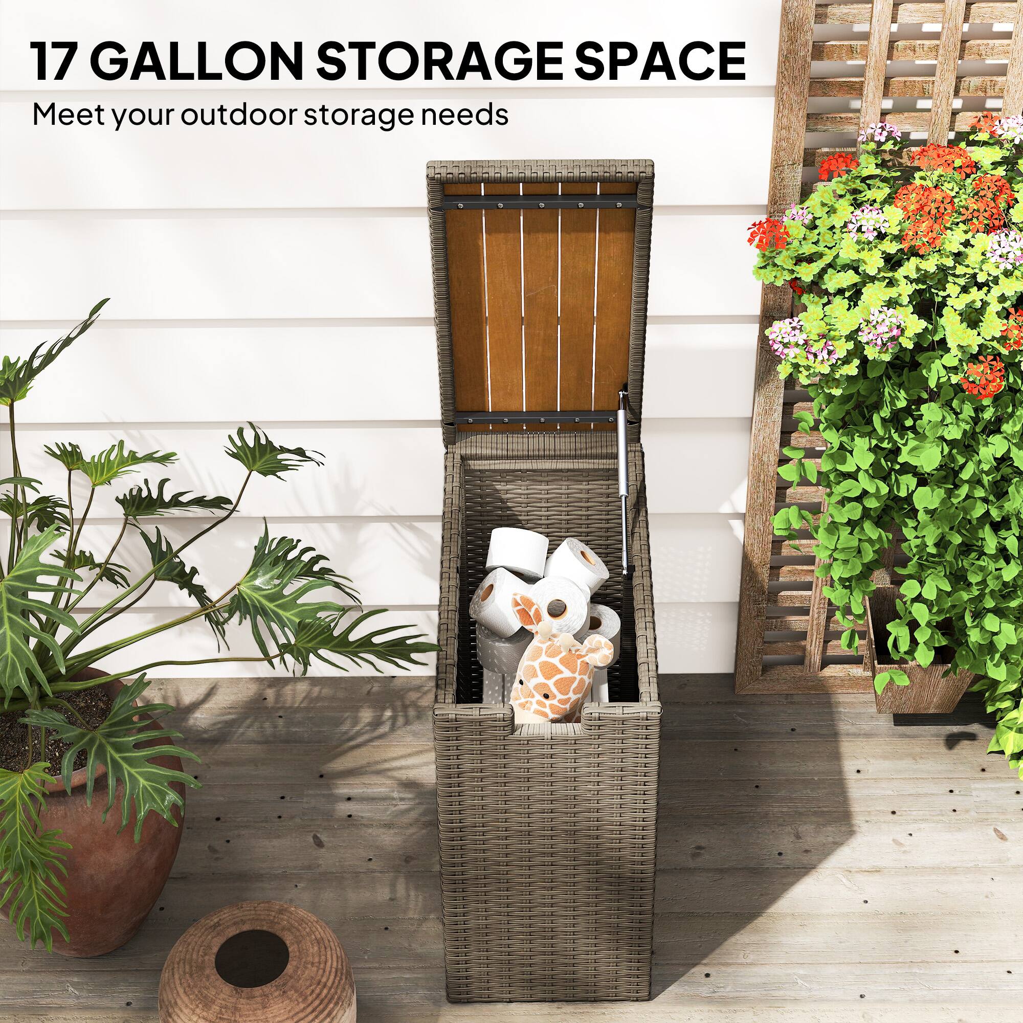 17 GALLON STORAGE SPACE
Meet your outdoor storage needs
