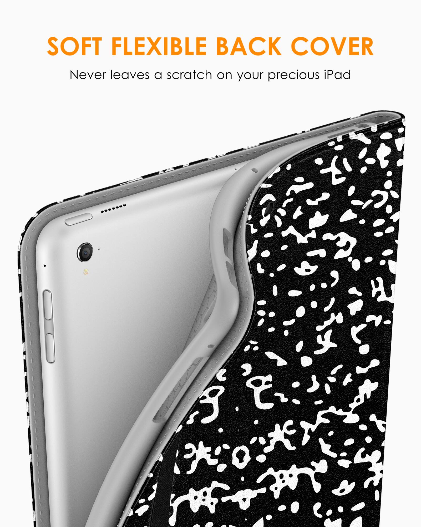 SOFT FLEXIBLE BACK COVER  
Never leaves a scratch on your precious iPad