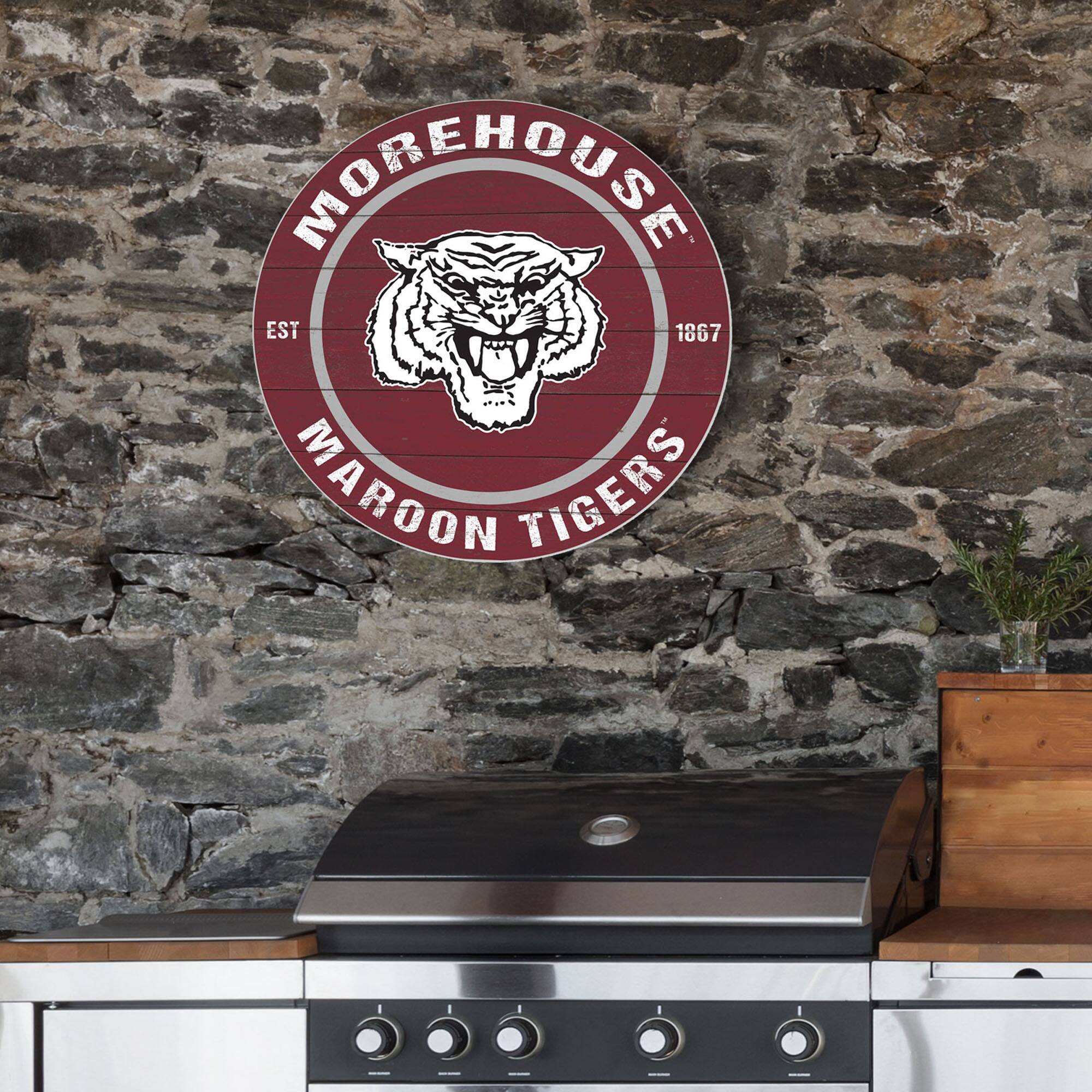 MOREHOUSE  
EST 1867  
MAROON TIGERS