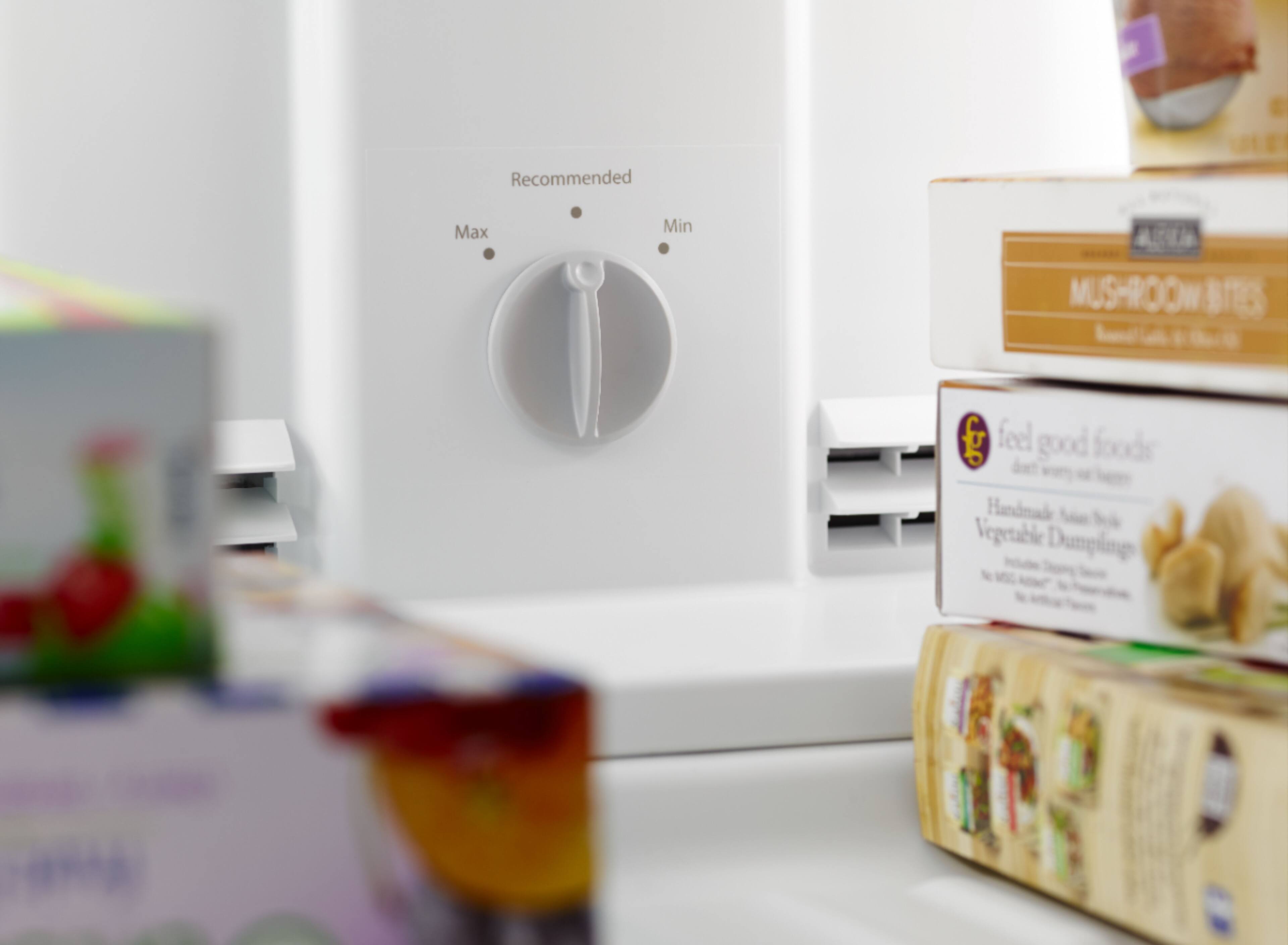 Whirlpool 14.3 Cu. Ft. TopFreezer Refrigerator White WRT314TFDW Best Buy