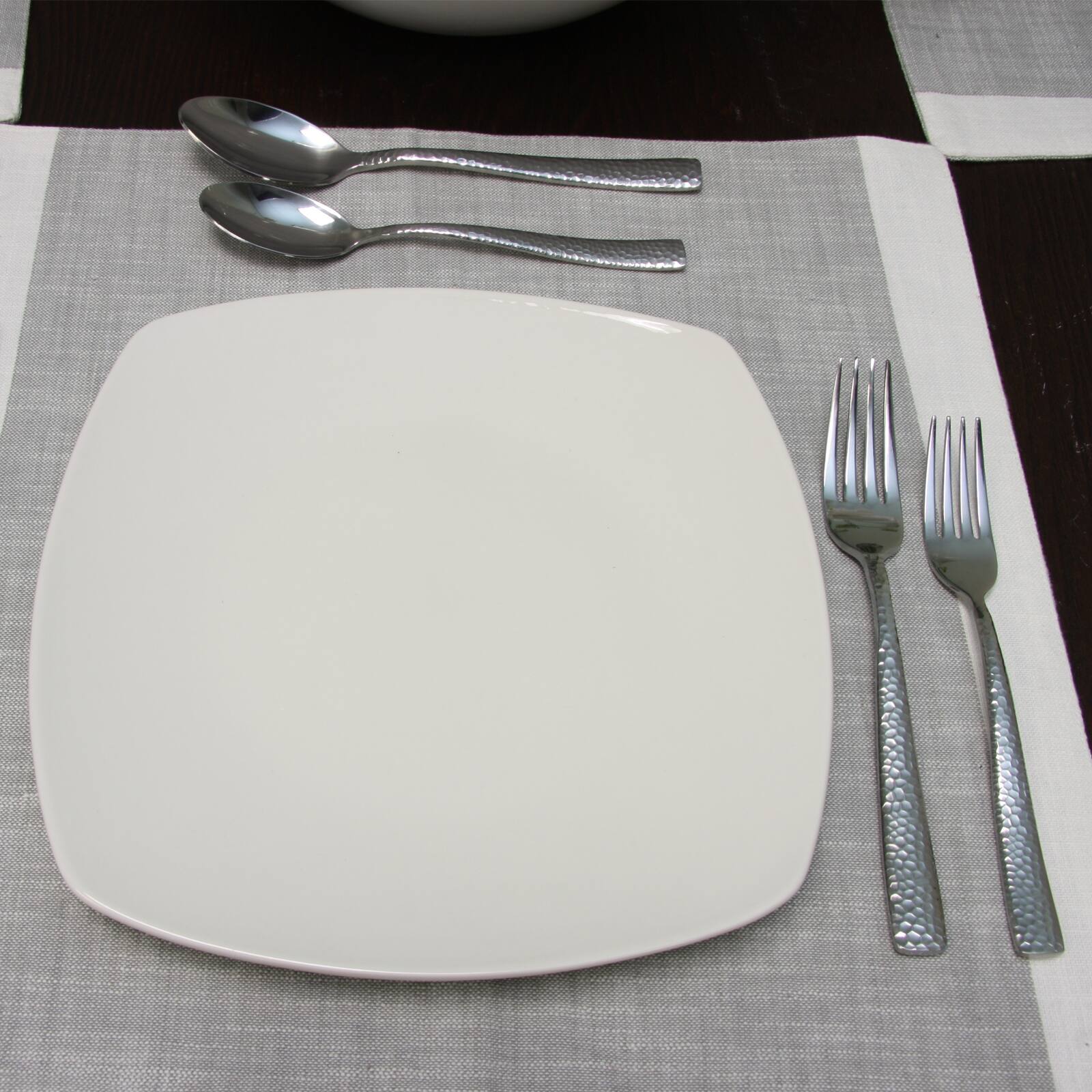 Alt View 3. Gibson - Gibson Elite Ambassador 20 Piece Stainless Steel Flatware Set - Silver.