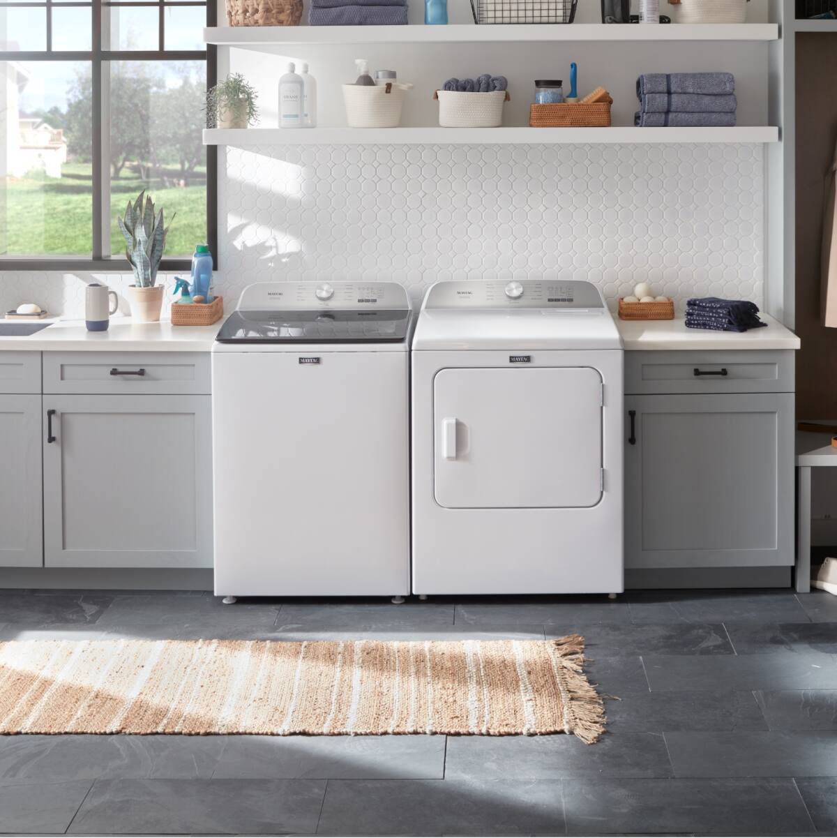 Alt View 7. Maytag - Maytag - 7.0 Cu. Ft. Electric Dryer with Steam and Pet Pro System - White - White.