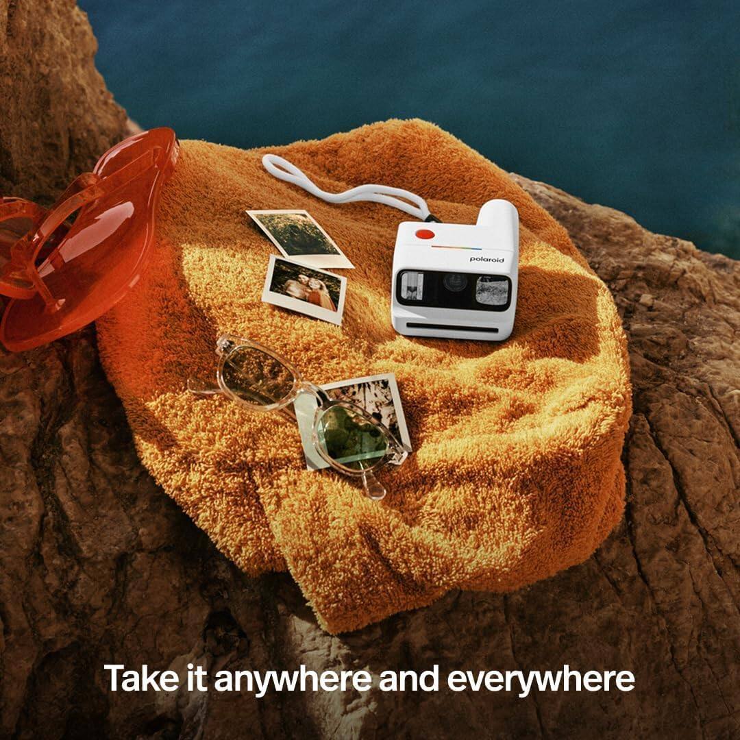 polaroid

Take it anywhere and everywhere