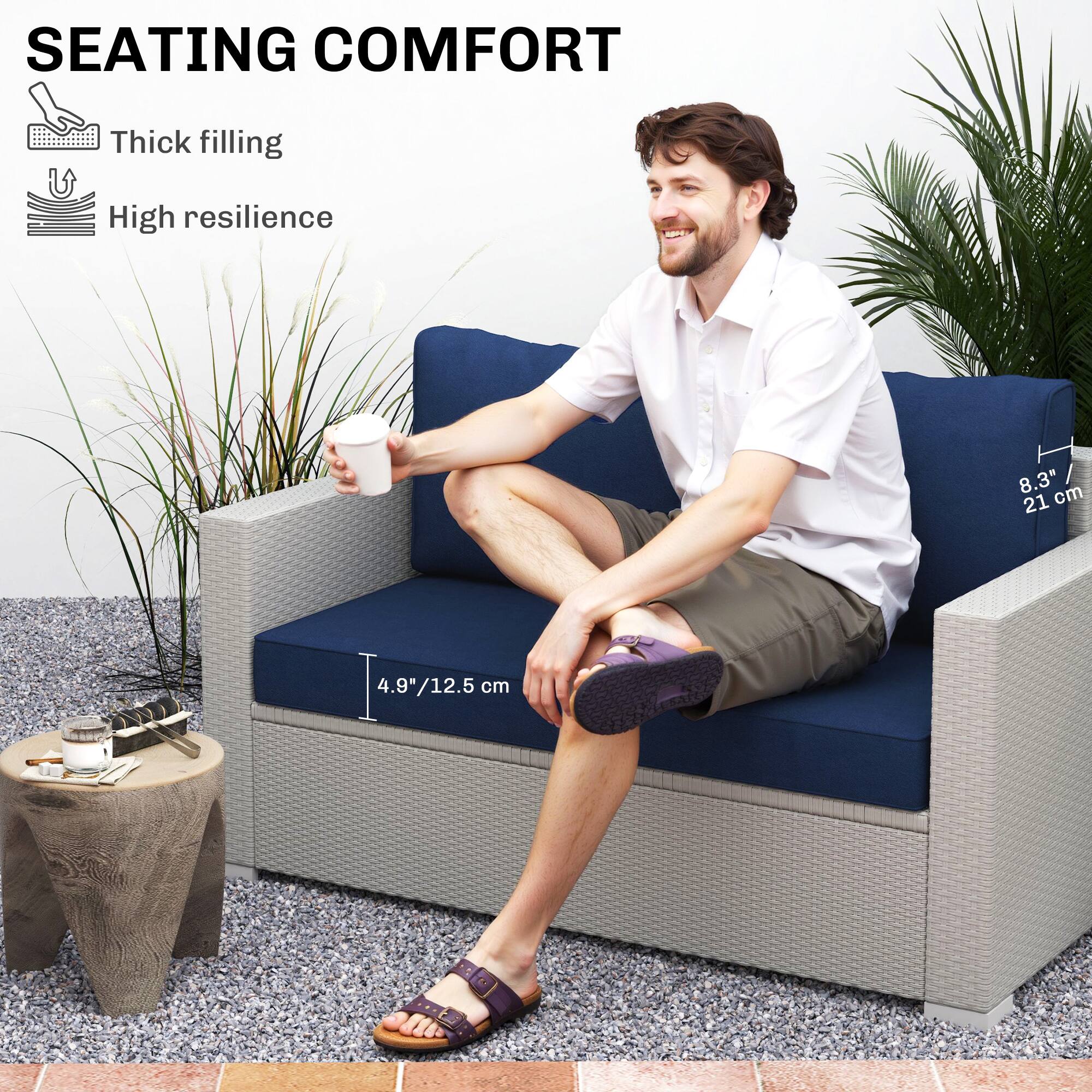 SEATING COMFORT  
- Thick filling  
- High resilience  

8.3" / 21 cm  
4.9" / 12.5 cm