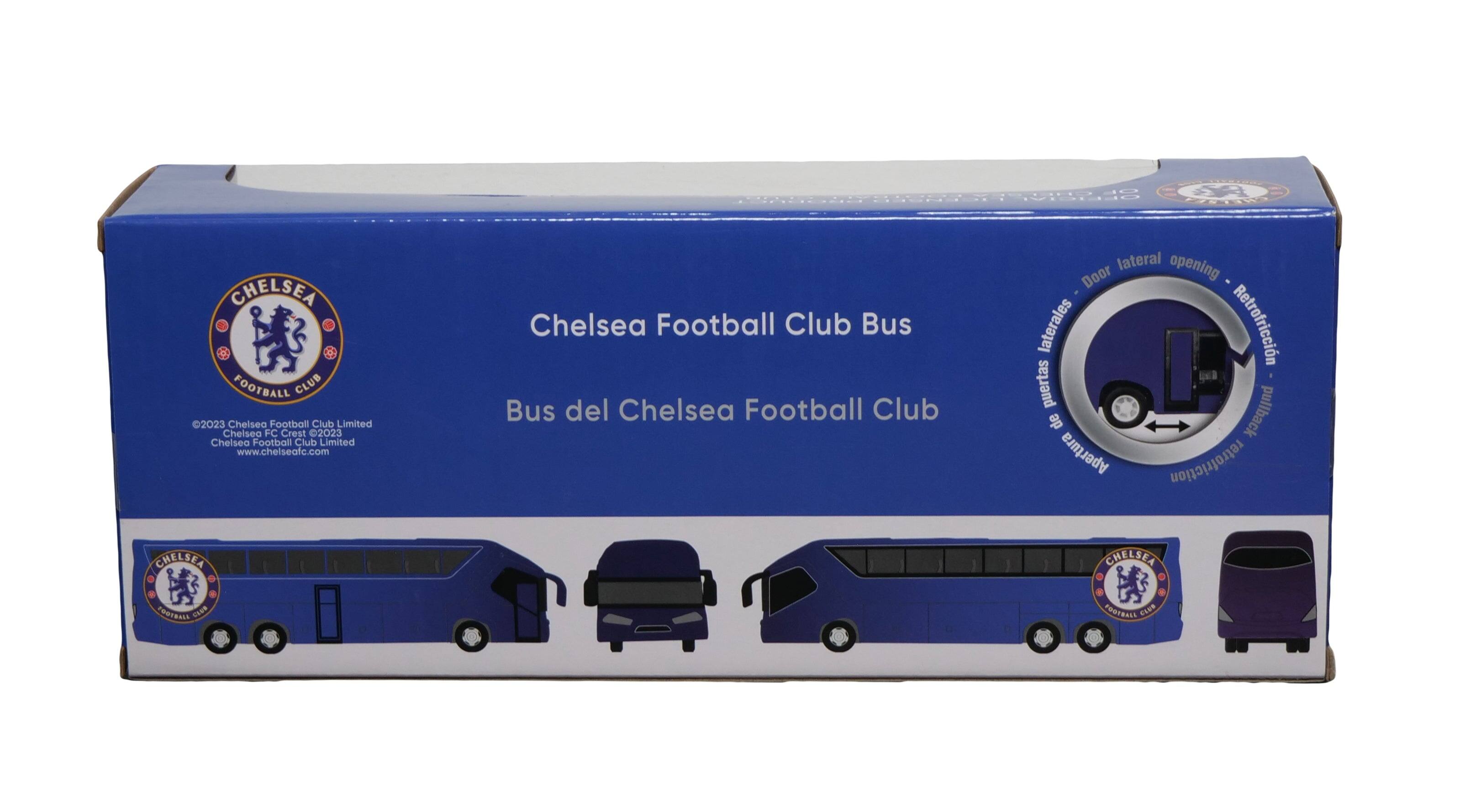 OAO S CHELSEA FOOTBALL CLUB 2023  
Chelsea Football Club Limited  
Chelsea FC Crest 2023  
Chelseo Football Club Limited  
www.cheiseoic.com  

Chelsea Football Club Bus  
Bus del Chelsea Football Club  

Door internal opening - Retrofriction  
Puertas de pullback Apertura retrofriction  

CHELSEA  
CHELSEN FOOTBALL hs  
FOOTEALE CLS