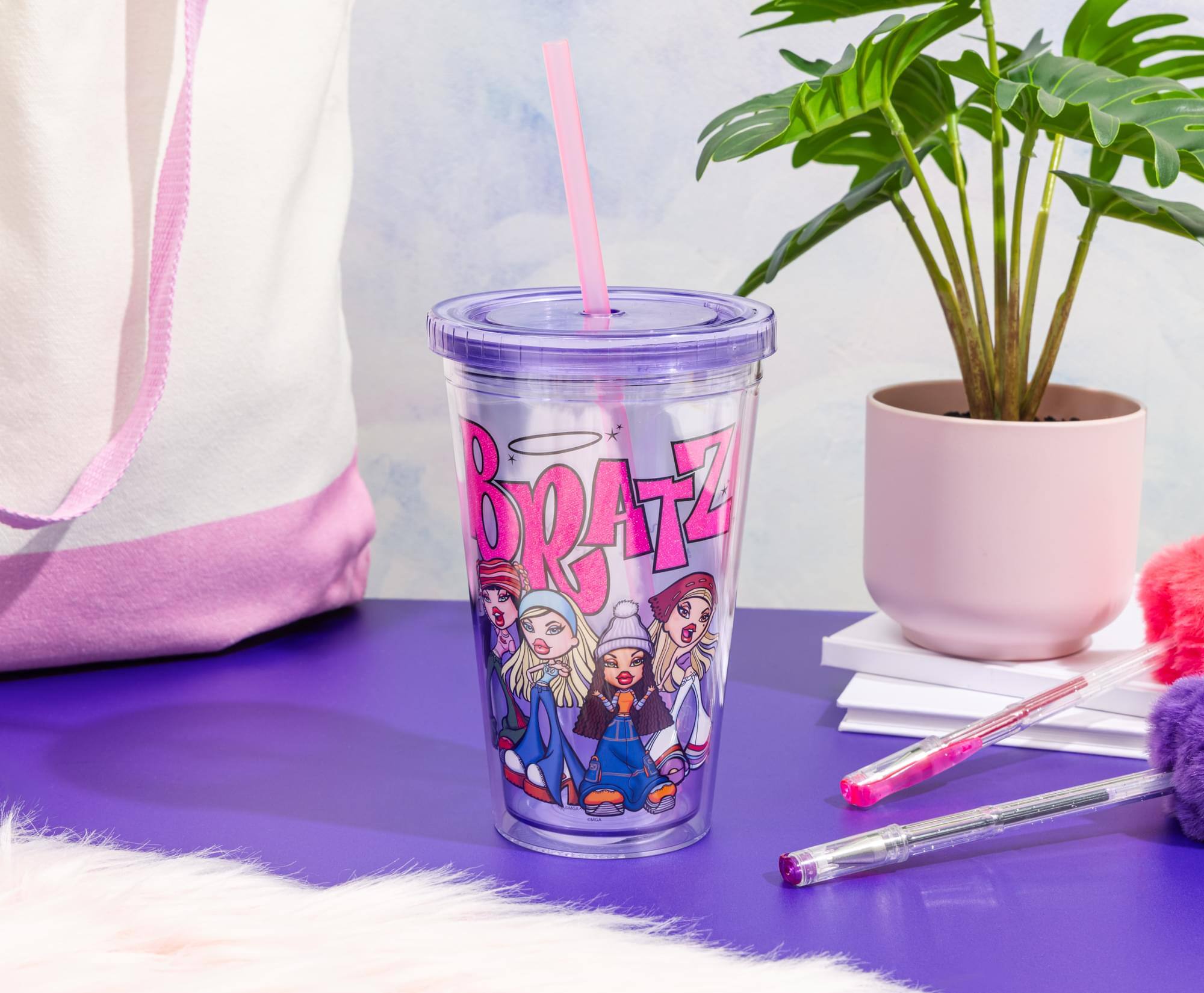 Alt View 1. Silver Buffalo - Bratz Glitter 16-Ounce Plastic Carnival Cup With Lid and Straw - Purple.
