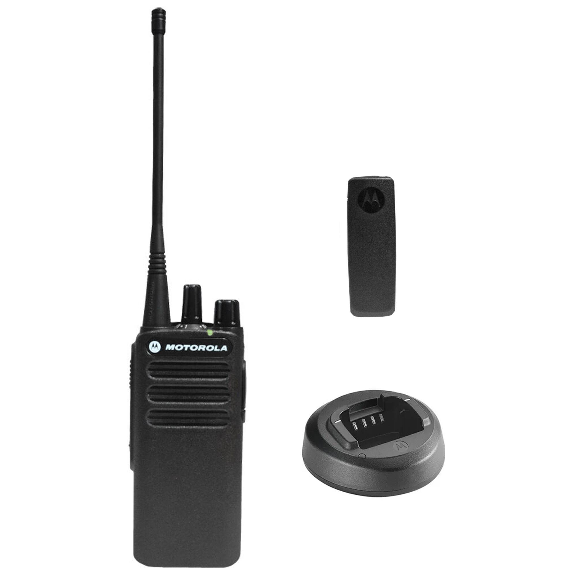 Motorola - CP100D Analog UHF Portable Non-Display Two Way Radio, 16 Channel, 4 Watt (403-480MHz) - Black