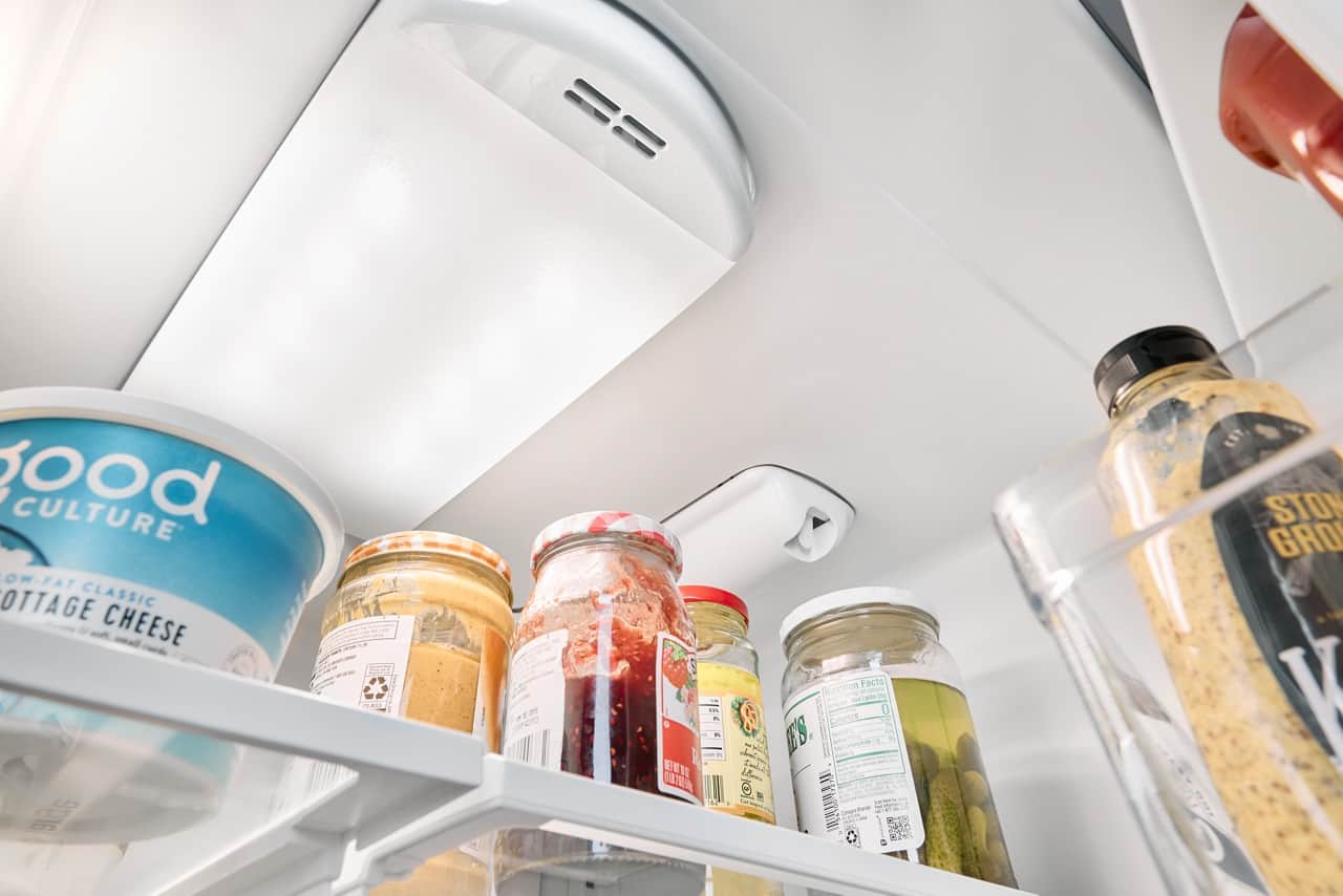 The text on the image reads "Good Culture Classic Cheddar Ottage 3.5 oz."