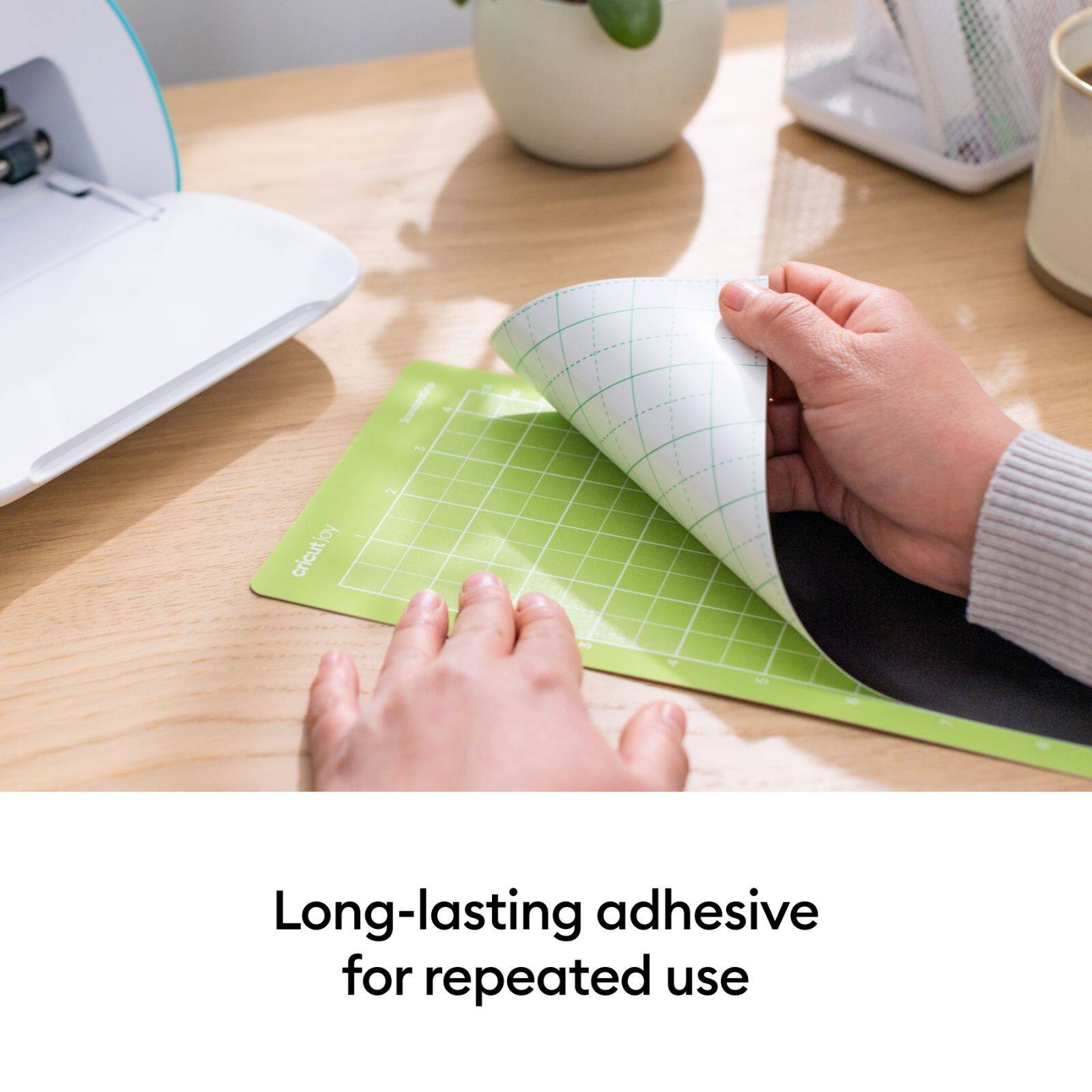 Long-lasting adhesive for repeated use