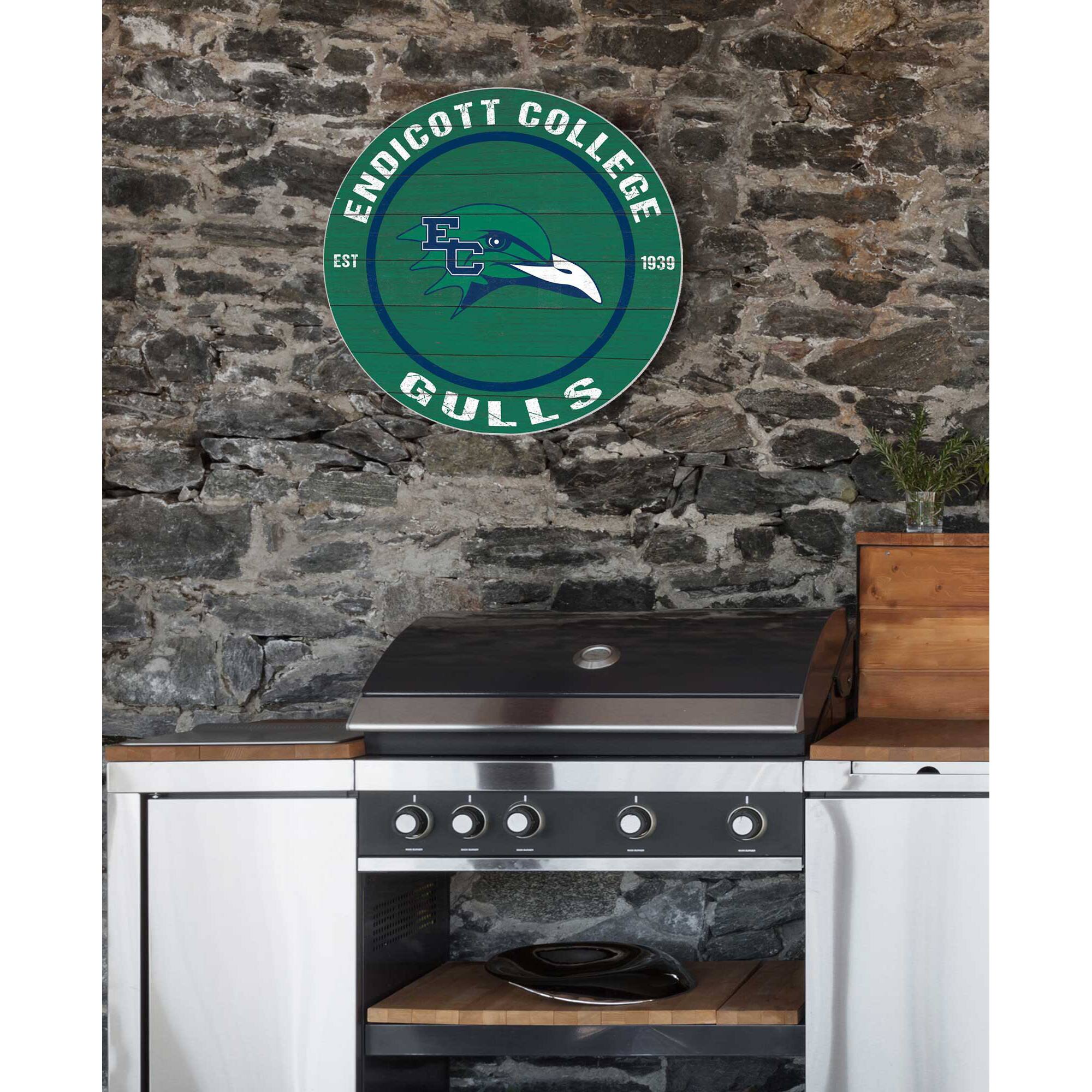 Endicott College  
Est. 1939  
Gulls