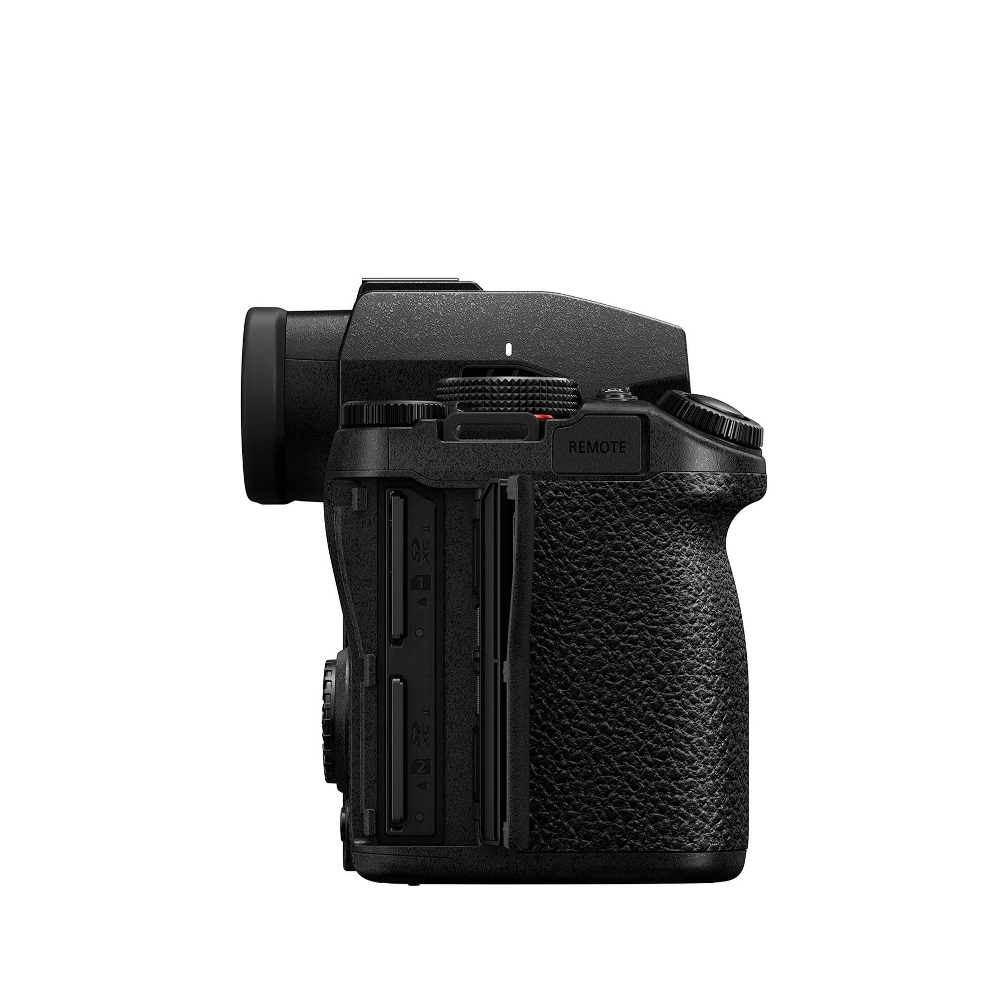Left. Panasonic - LUMIX S5II Full Frame Mirrorless Camera - Black.