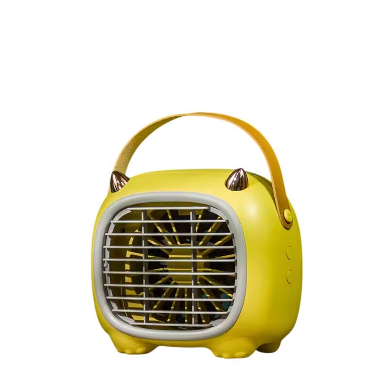 Front. Cluzine - Rechargeable Portable Cooling Fan with Humidifying Function for Car and Outdoor.