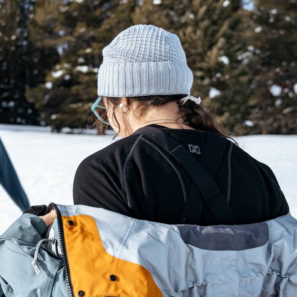 Alt View 4. Mobile Warming - Women's BaseLite Heated Baselayer Shirt - Arctic Blue.