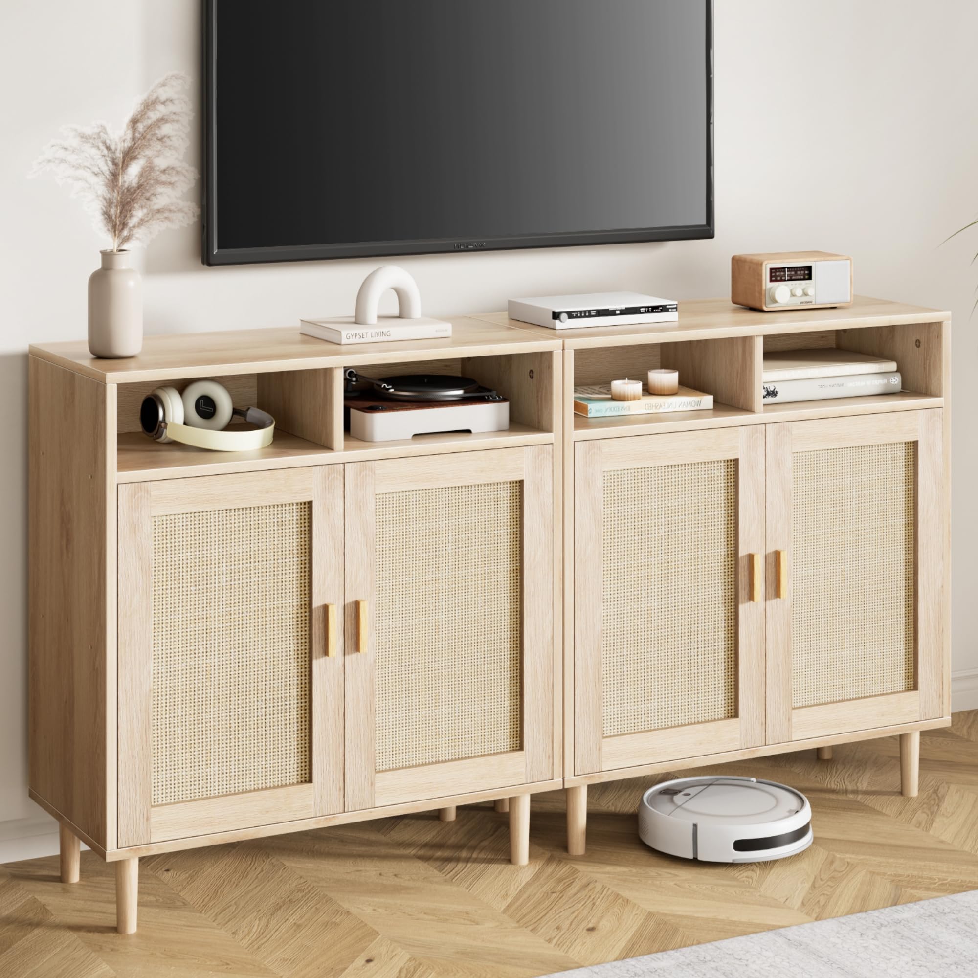 The text in the image reads:

- "CYANET LIVING"
- "CHOPRA & TWINOM"