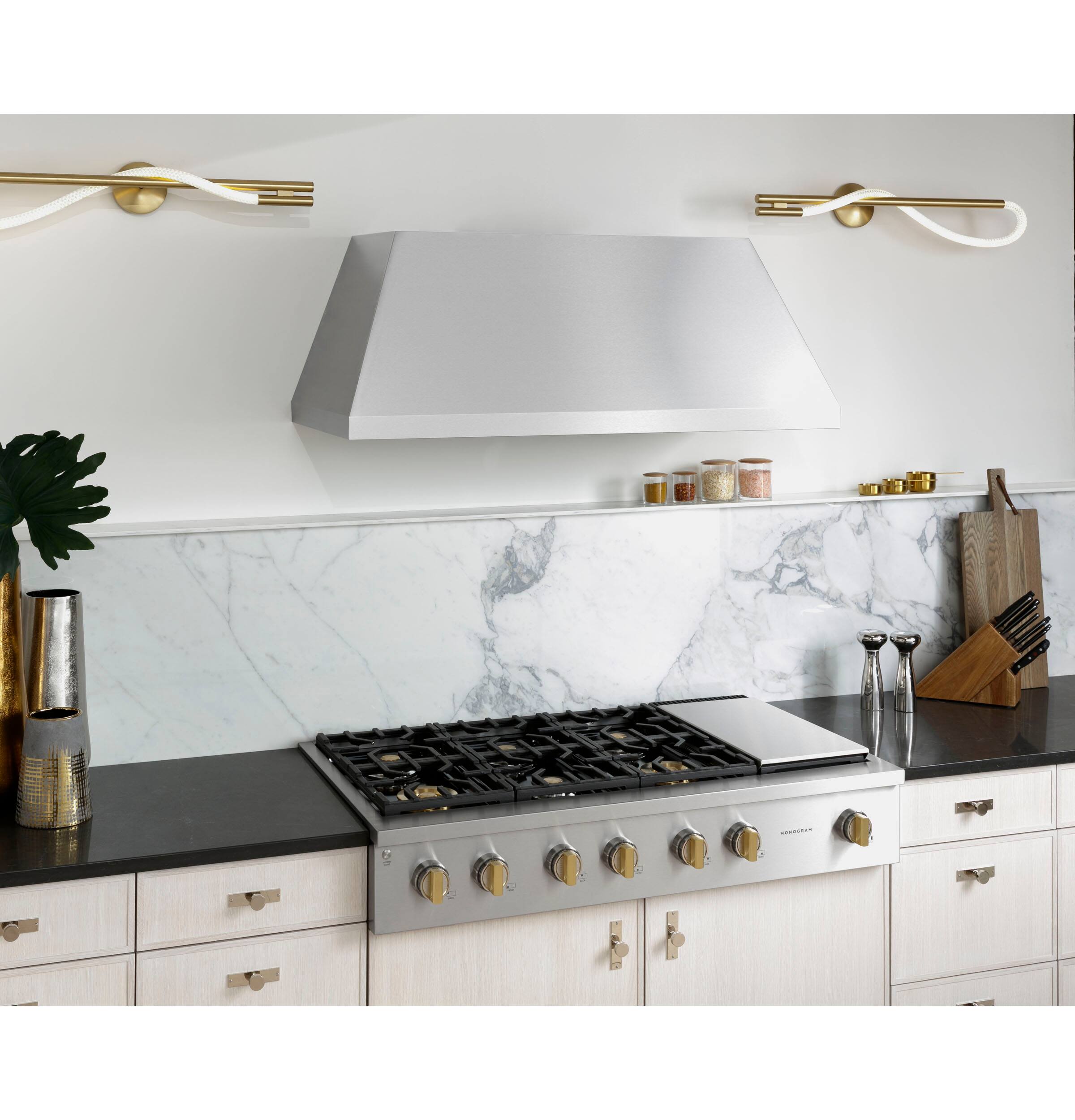 Alt View 23. Monogram - 48" Built-In Gas Cooktop with 6 Burners and Professional Versatile Burner Configuration - Stainless Steel.