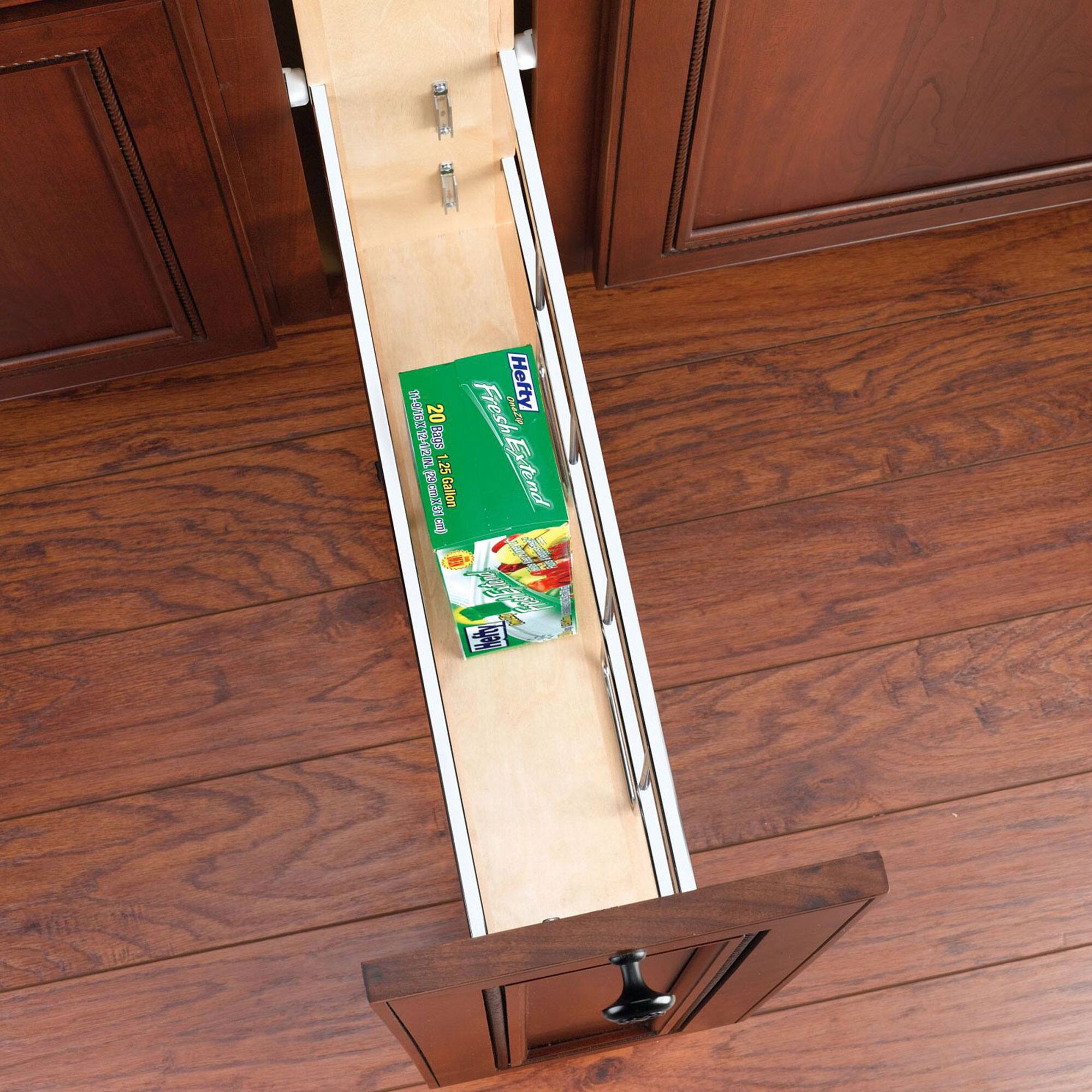 Hefty Fresh & Extend  
20 Rolls 15 Gallon  
TIPN 20 Fresh Hefty S U N 25 1 R mIH Sallon Extend & Ne