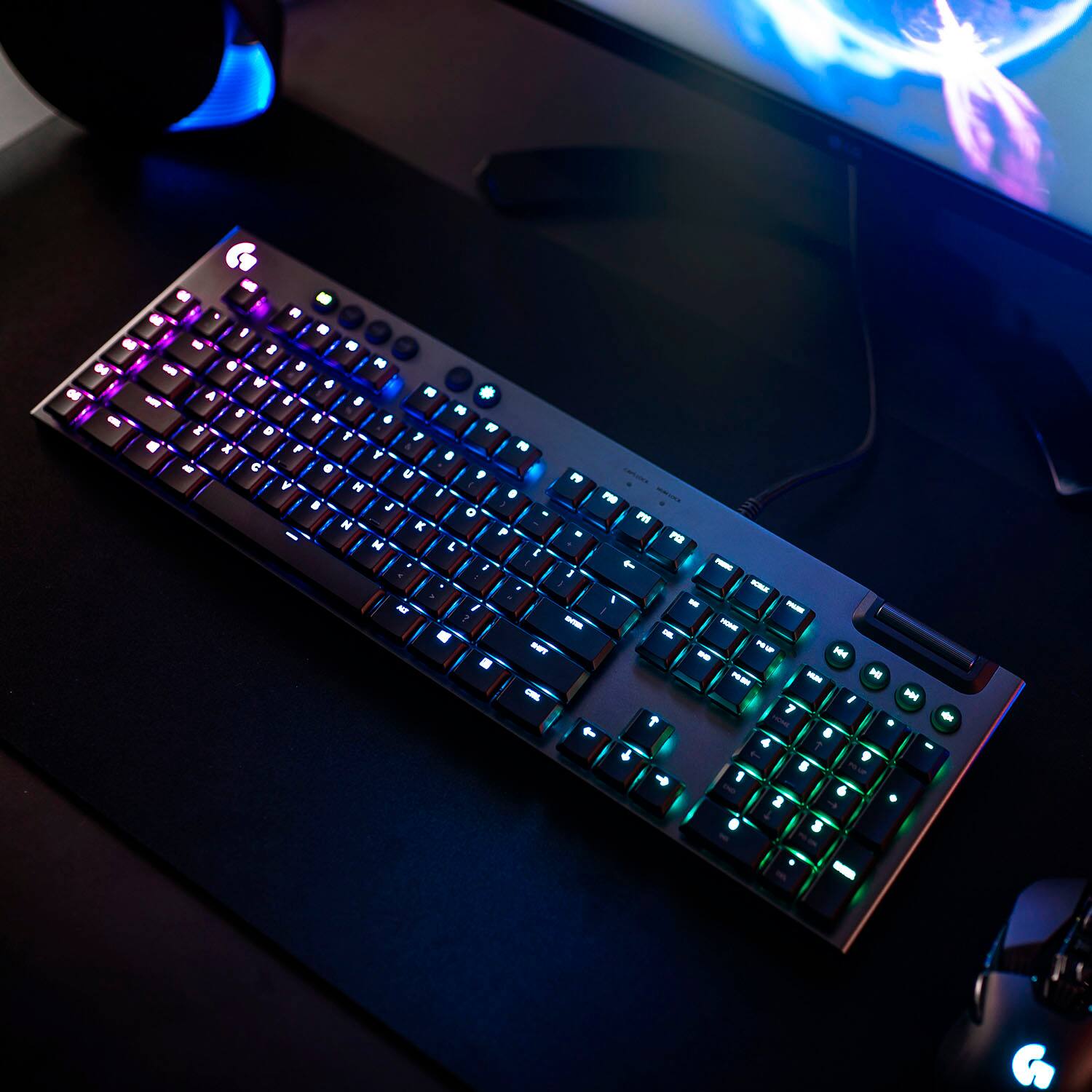 Alt View 7. Logitech - G815 LIGHTSYNC Full-size Wired Mechanical GL Clicky Switch Gaming Keyboard with RGB Backlighting - Carbon.