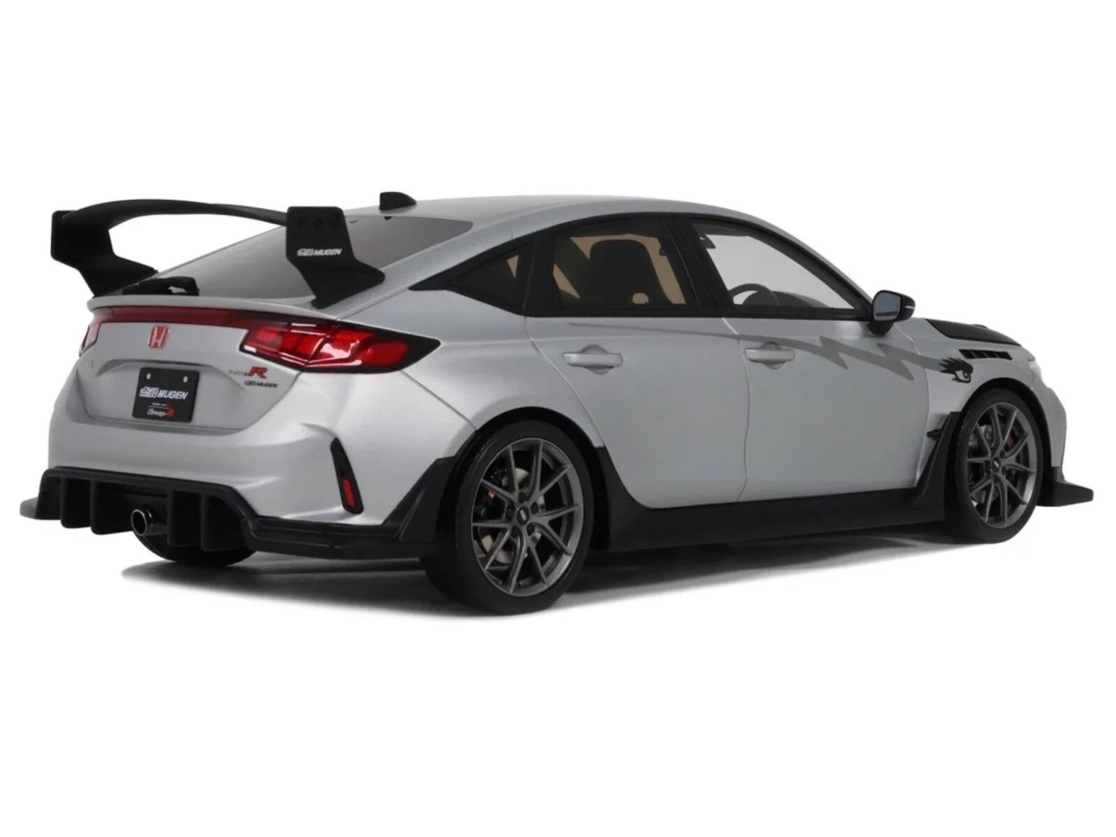 H MUGEN
R