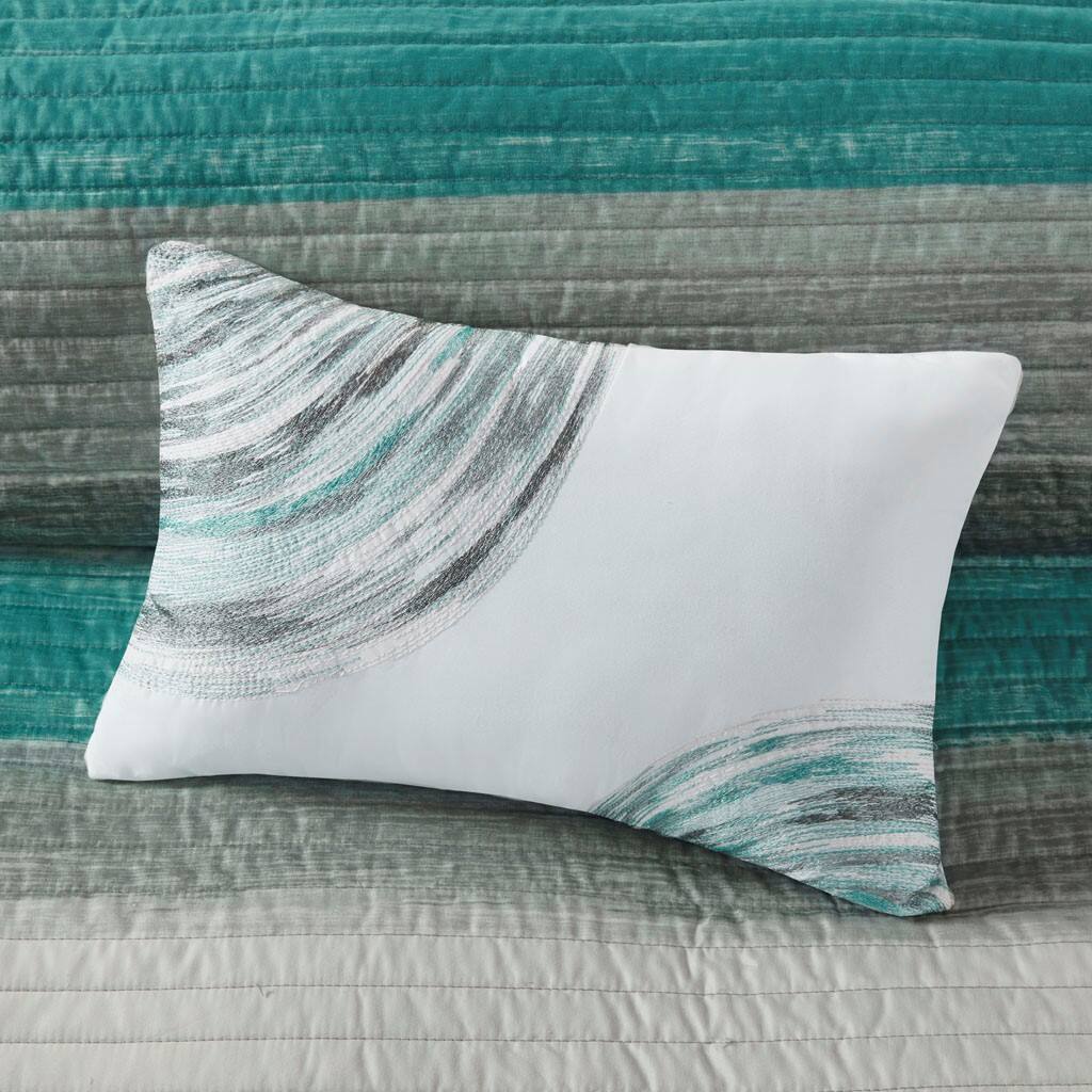 Alt View 2. Gracie Mills - Gracie Mills Ianne Modern 8-Piece Watercolor Stripe Quilt Set with Cotton Bed Sheets - Aqua.