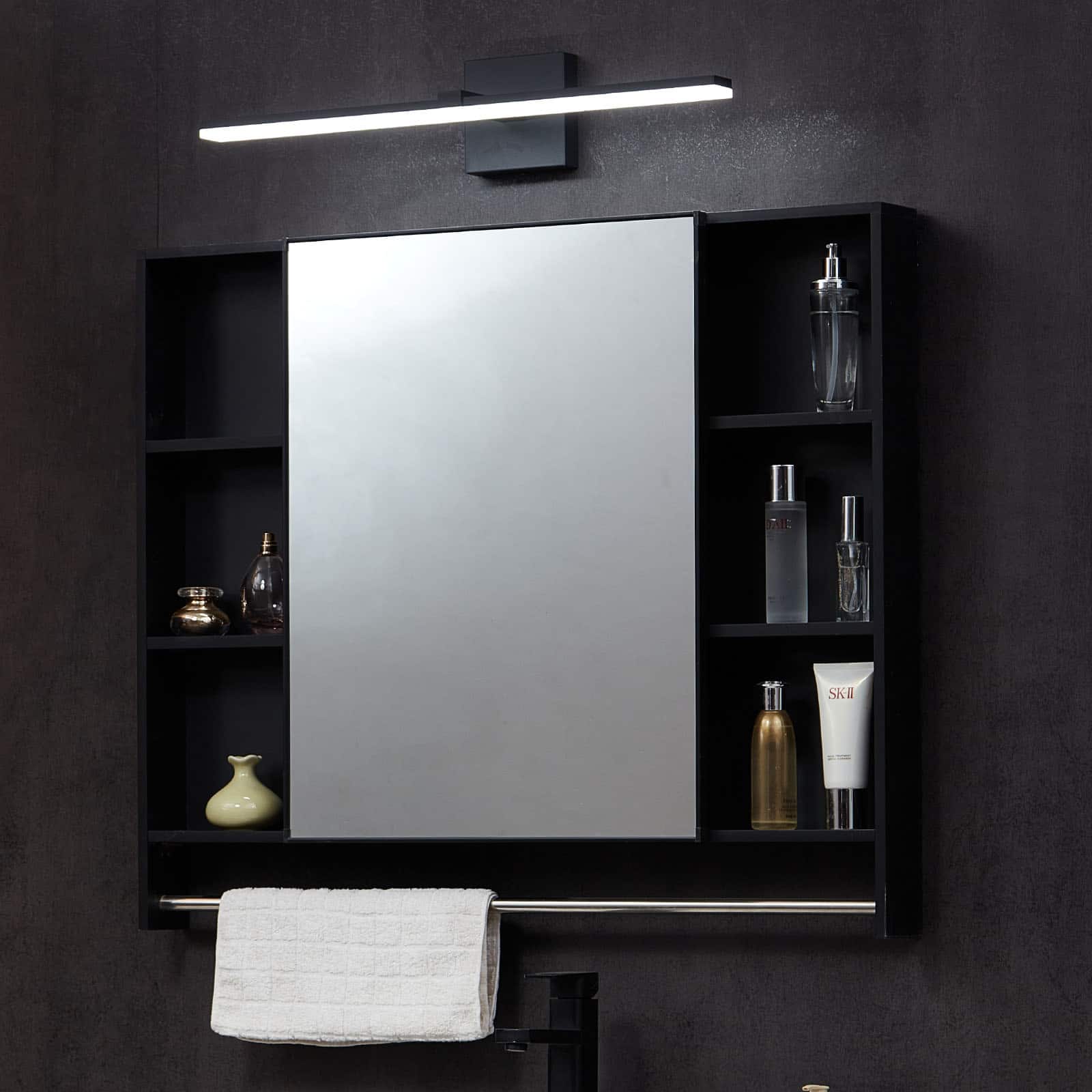 Front. VEVOR - Bathroom Vanity Light Bar, 24.02-Inch, LED Modern Light Fixture Over Mirror, with 360° Rotatable, IP44 Waterproof, 18W - Black.