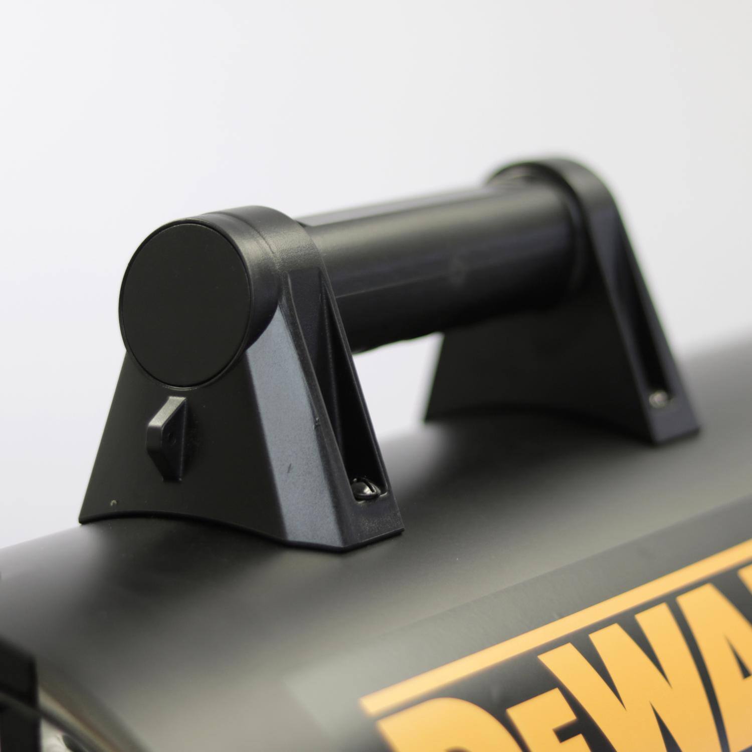 Left. Dewalt - DeWalt 60000 Btu/h 1500 sq ft Forced Air Propane Portable Heater.