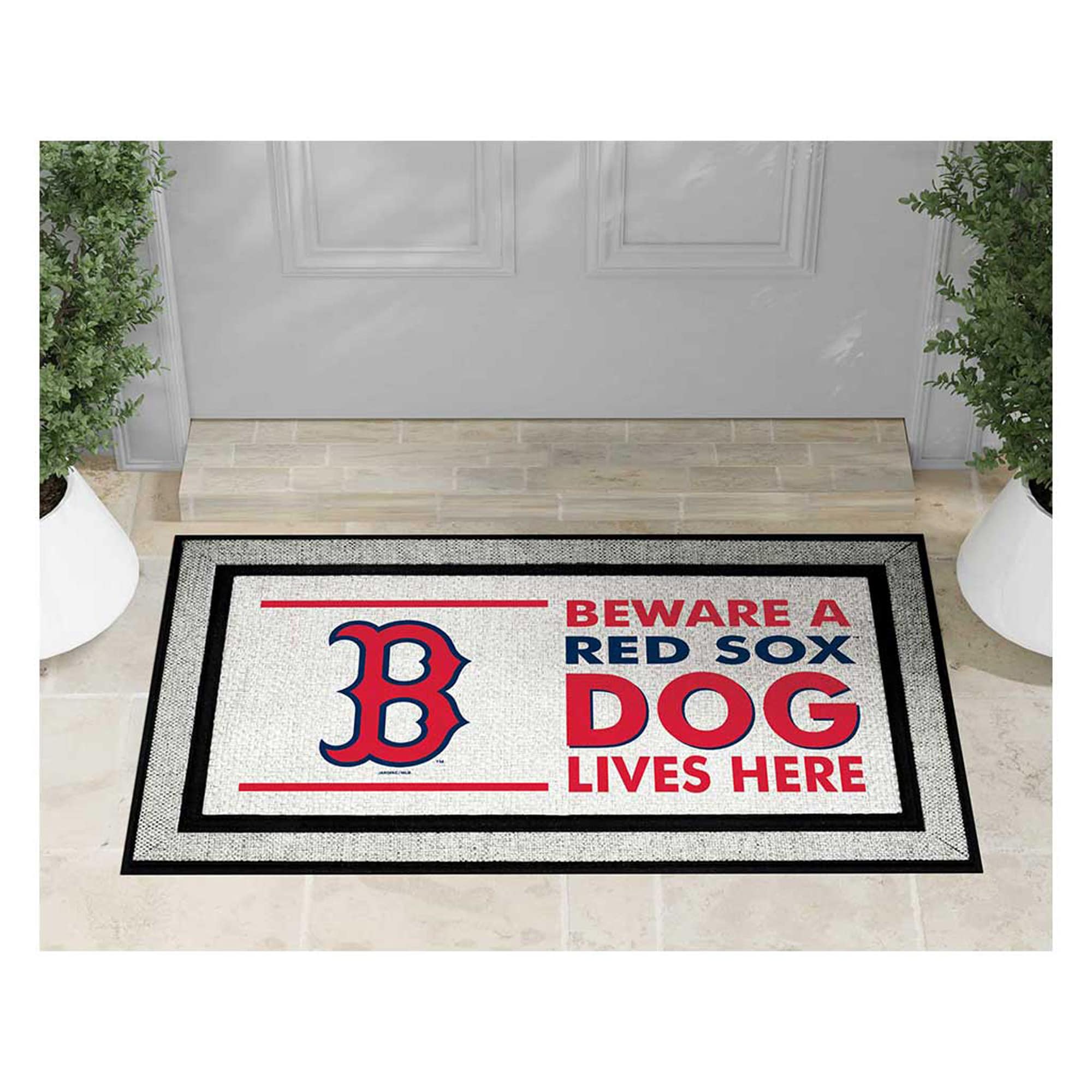BEWARE A RED SOX DOG LIVES HERE