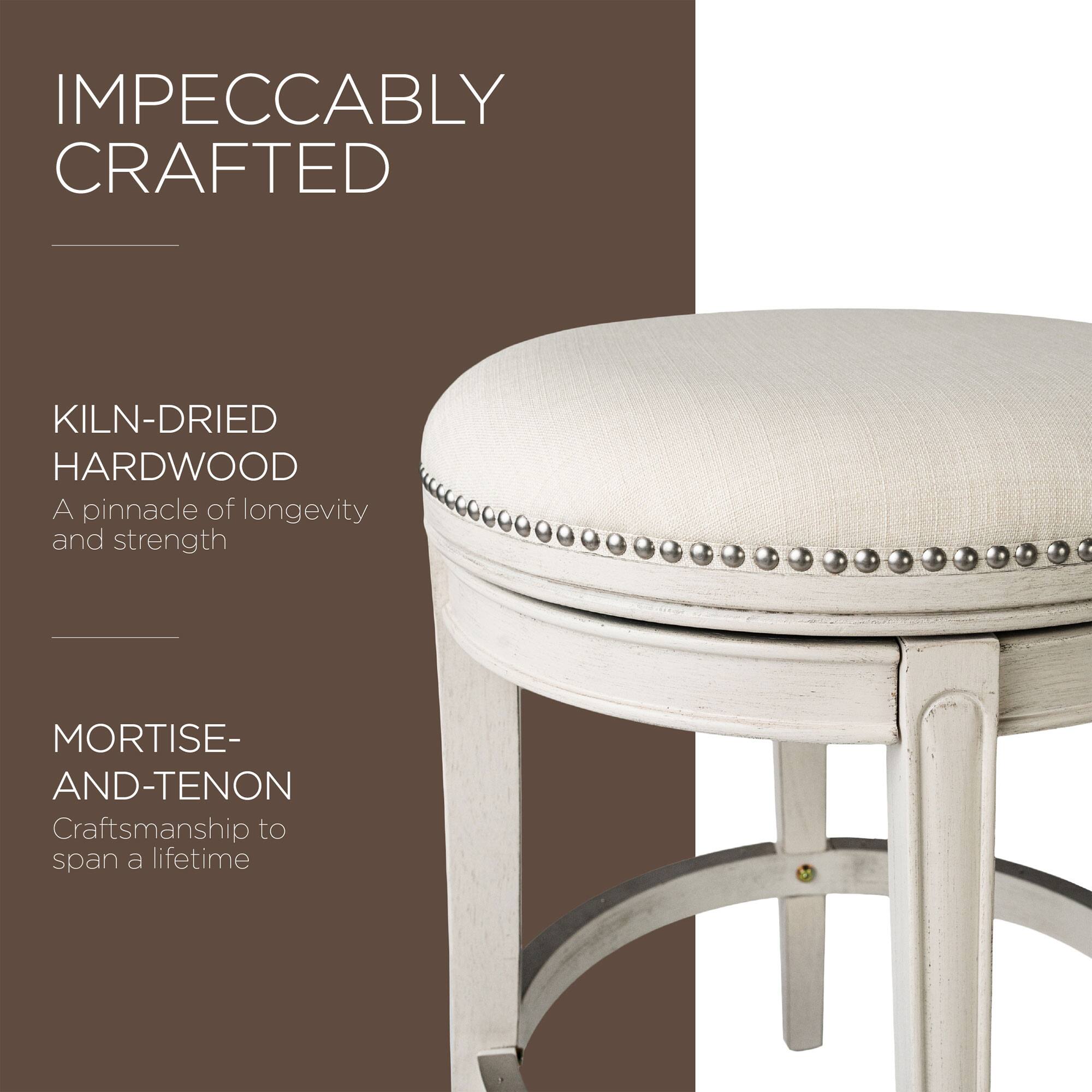 IMPECCABLY CRAFTED

KILN-DRIED HARDWOOD  
A pinnacle of longevity and strength

MORTISE-AND-TENON  
Craftsmanship to span a lifetime