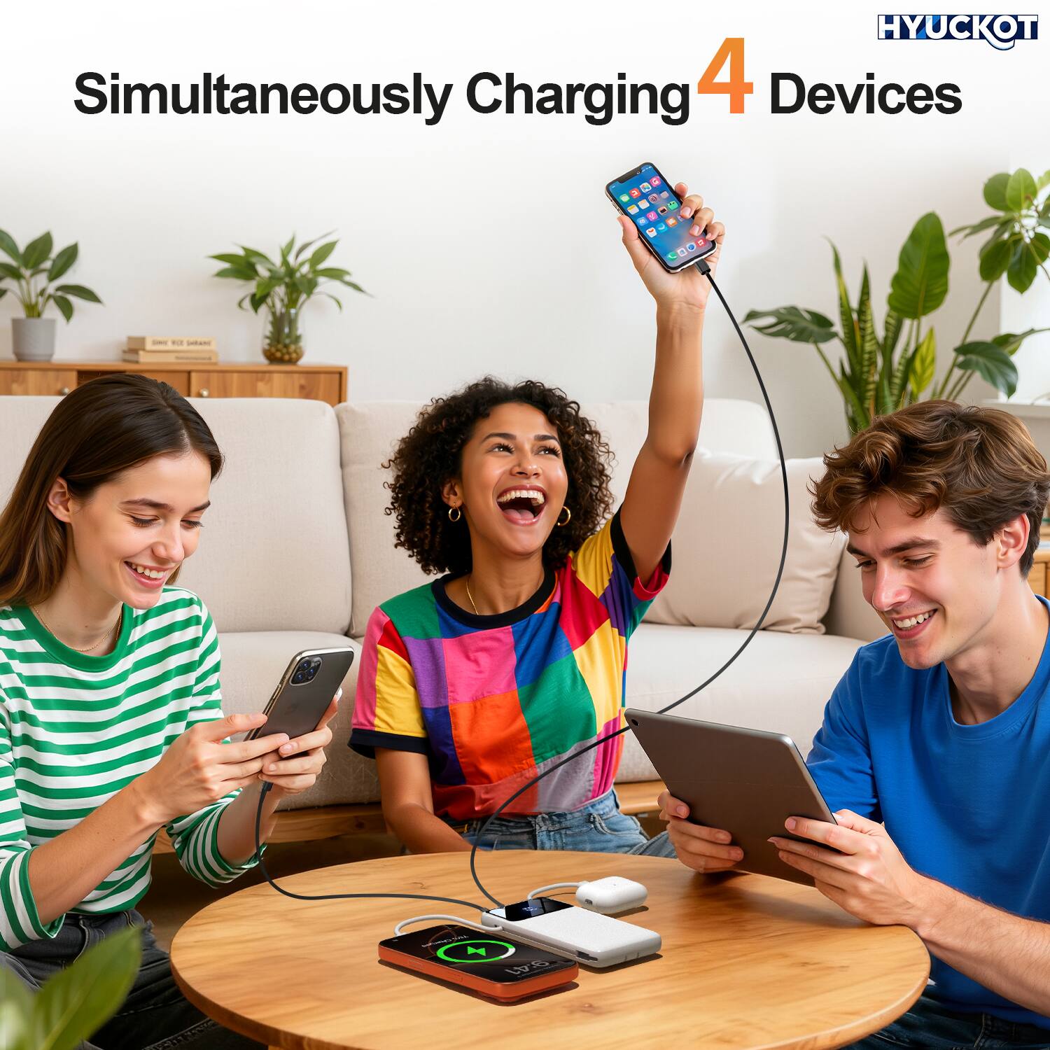 HYUCKOT  
Simultaneously Charging 4 Devices