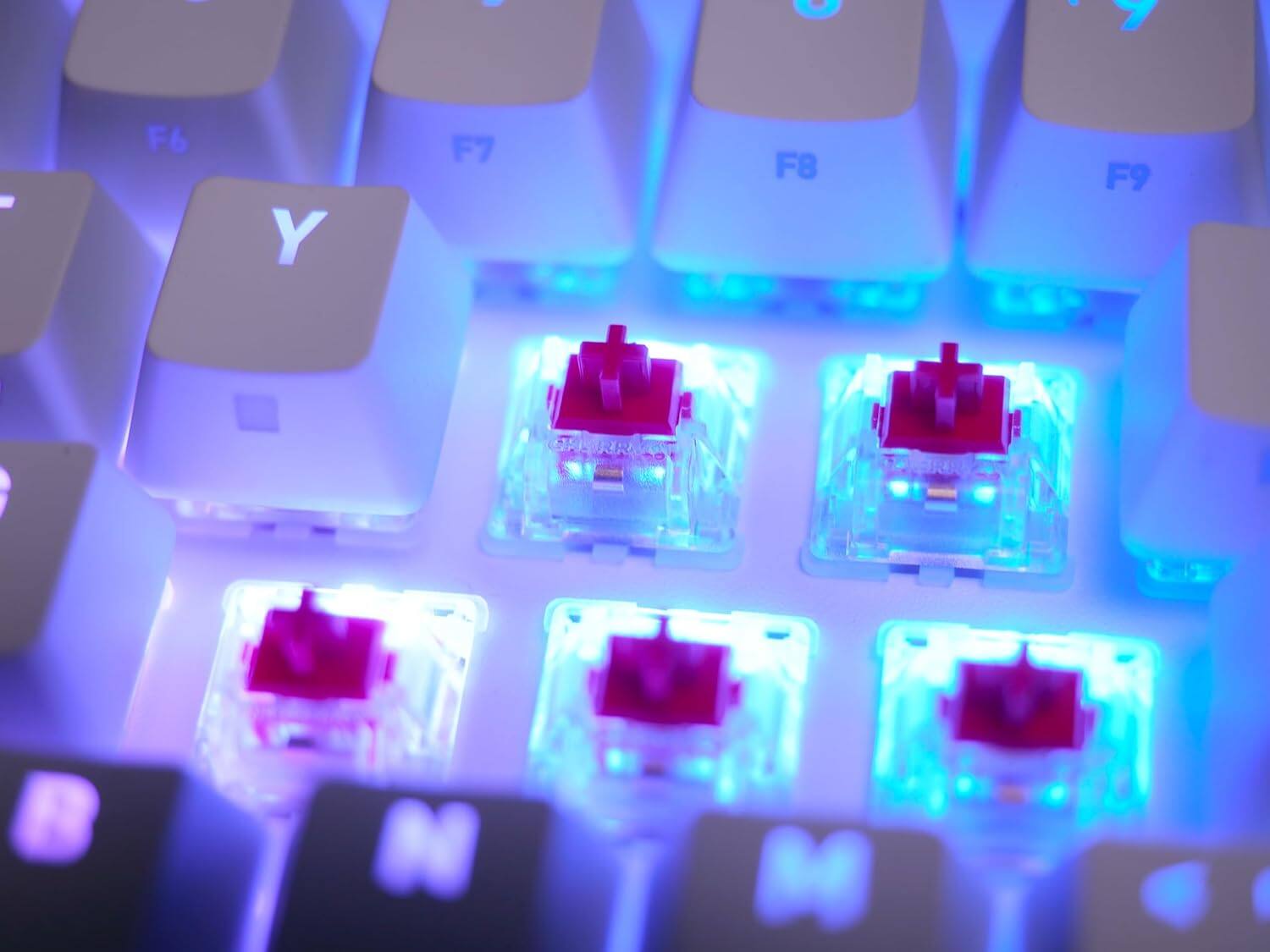 Left. CHERRY - CHERRY XTRFY K5V2 Compact 65% Wired RGB Mechanical Gaming Keyboard with MX2A Red Switches - White - White.