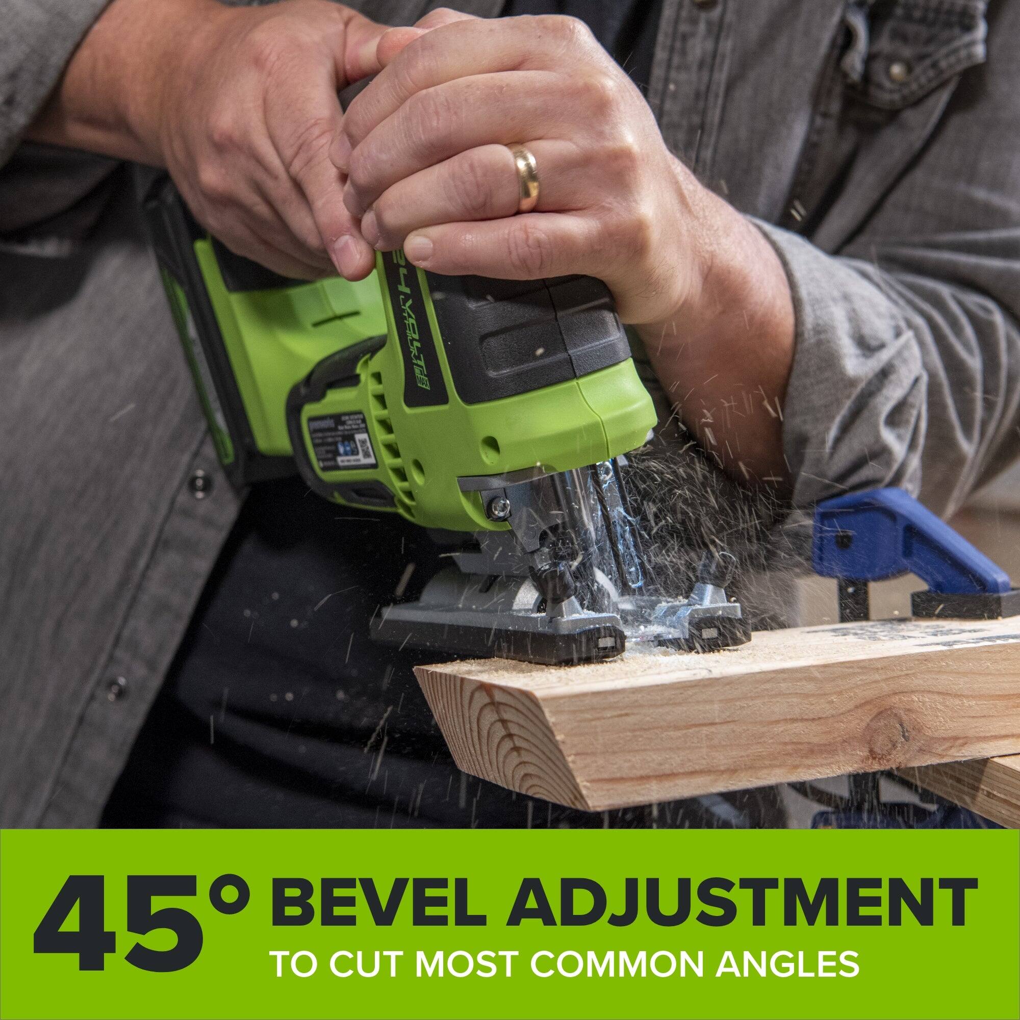 45° BEVEL ADJUSTMENT TO CUT MOST COMMON ANGLES