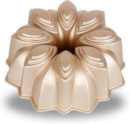 Baker's Secret - Fluted Cake Pan, Cast Aluminum 2 Layers Nonstick Coating (Bloom) - Champagne Gold