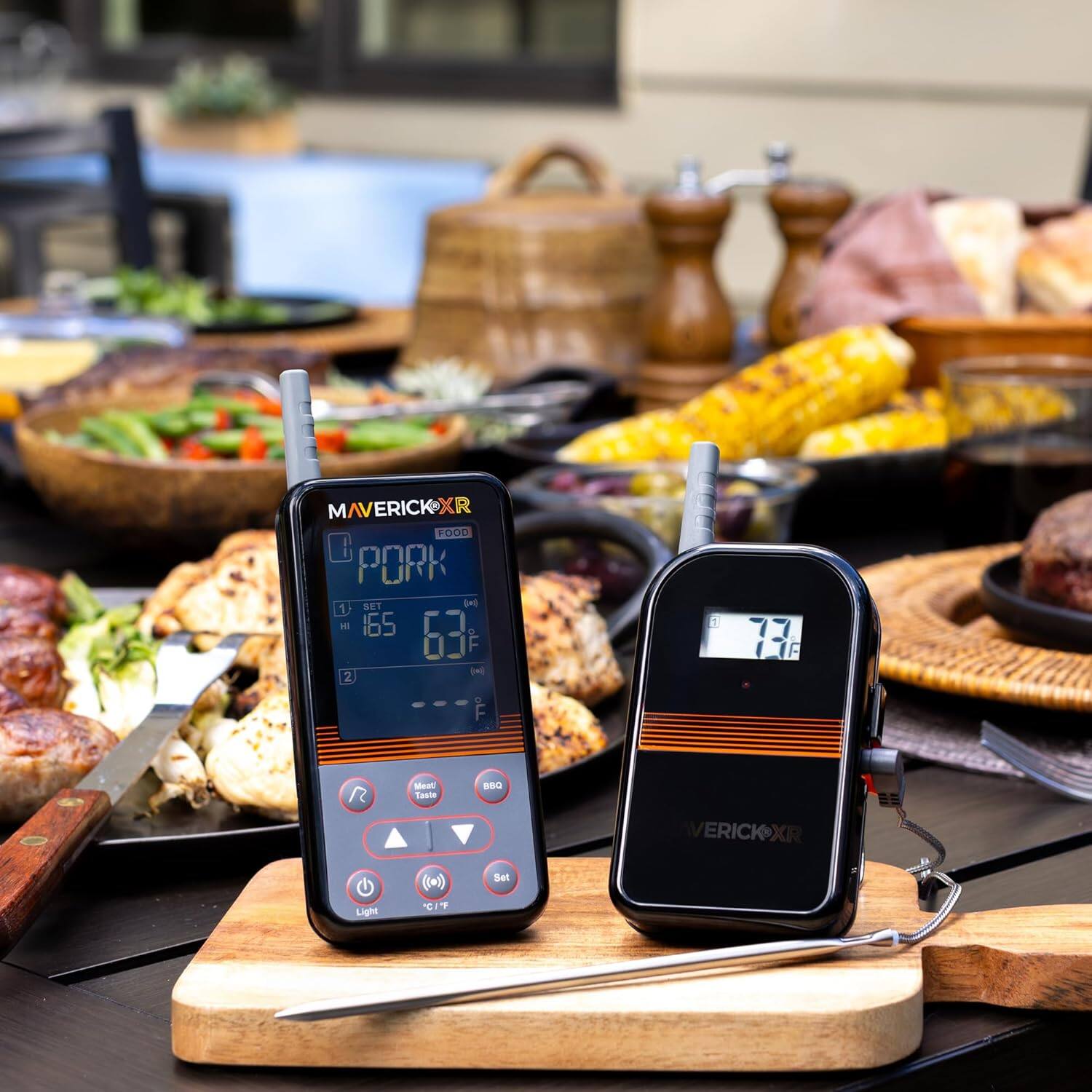 MAVERICKXR FOOD

PORK
SET 165
HI 63°F

73°F

Meat Taste BBQ
Light
°C/°F

MAVERICKXR Set Light