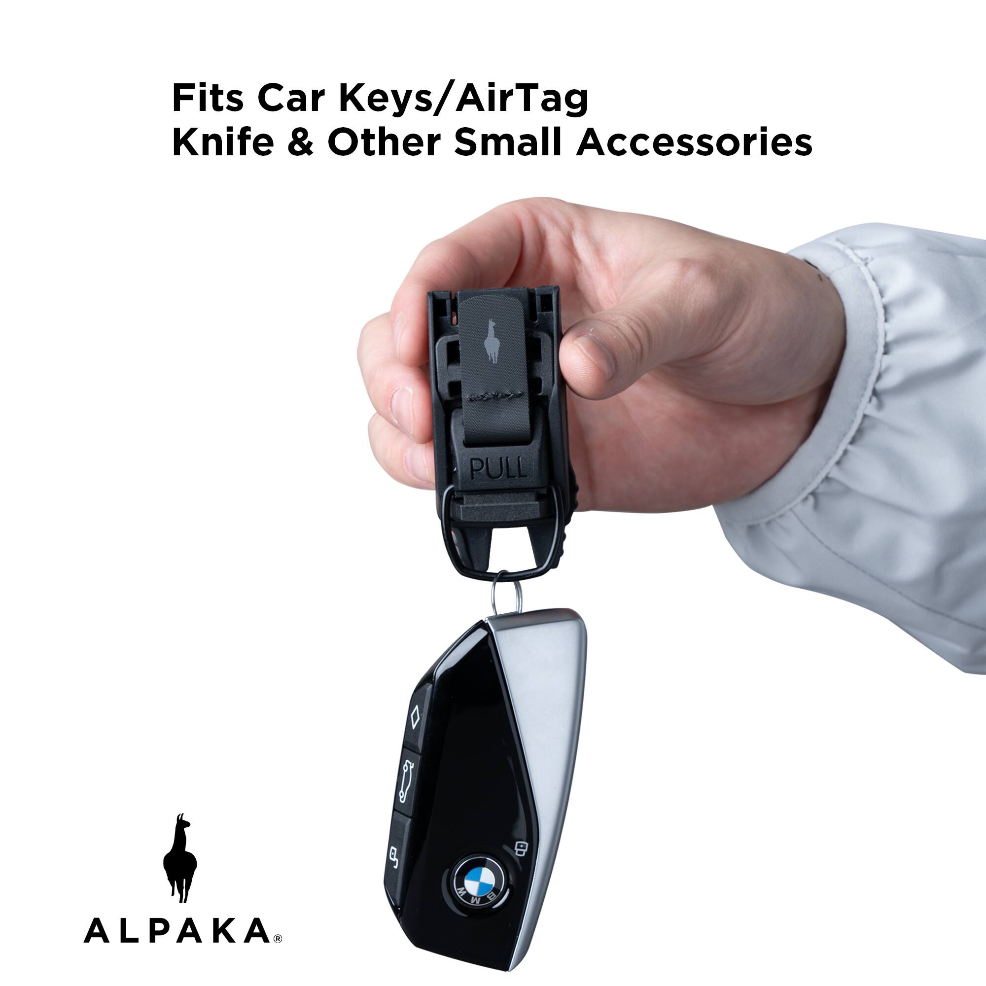 Fits Car Keys/AirTag Knife & Other Small Accessories  
PULL  
ALPAKA