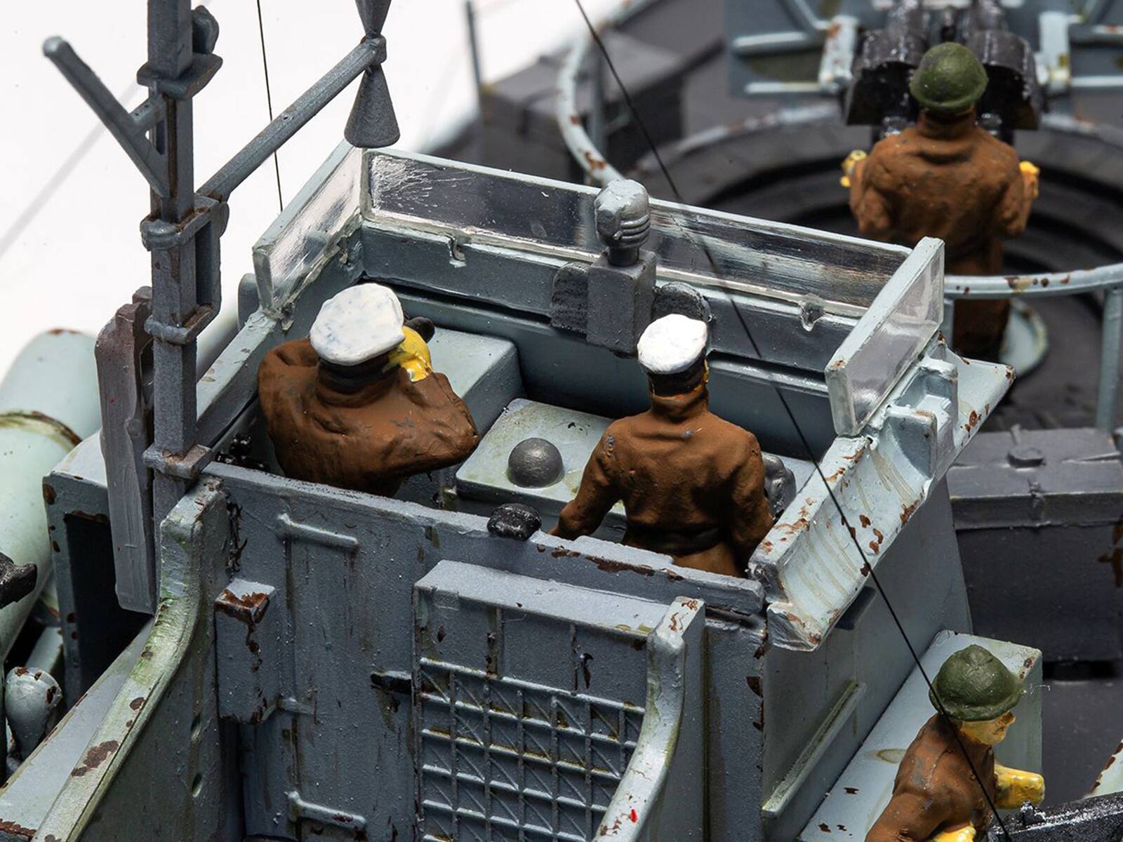 Alt View 1. Airfix - Level 3 Model Kit Vosper Motor Torpedo Boat 1/72 Plastic Model Kit by Airfix - Multicolor.