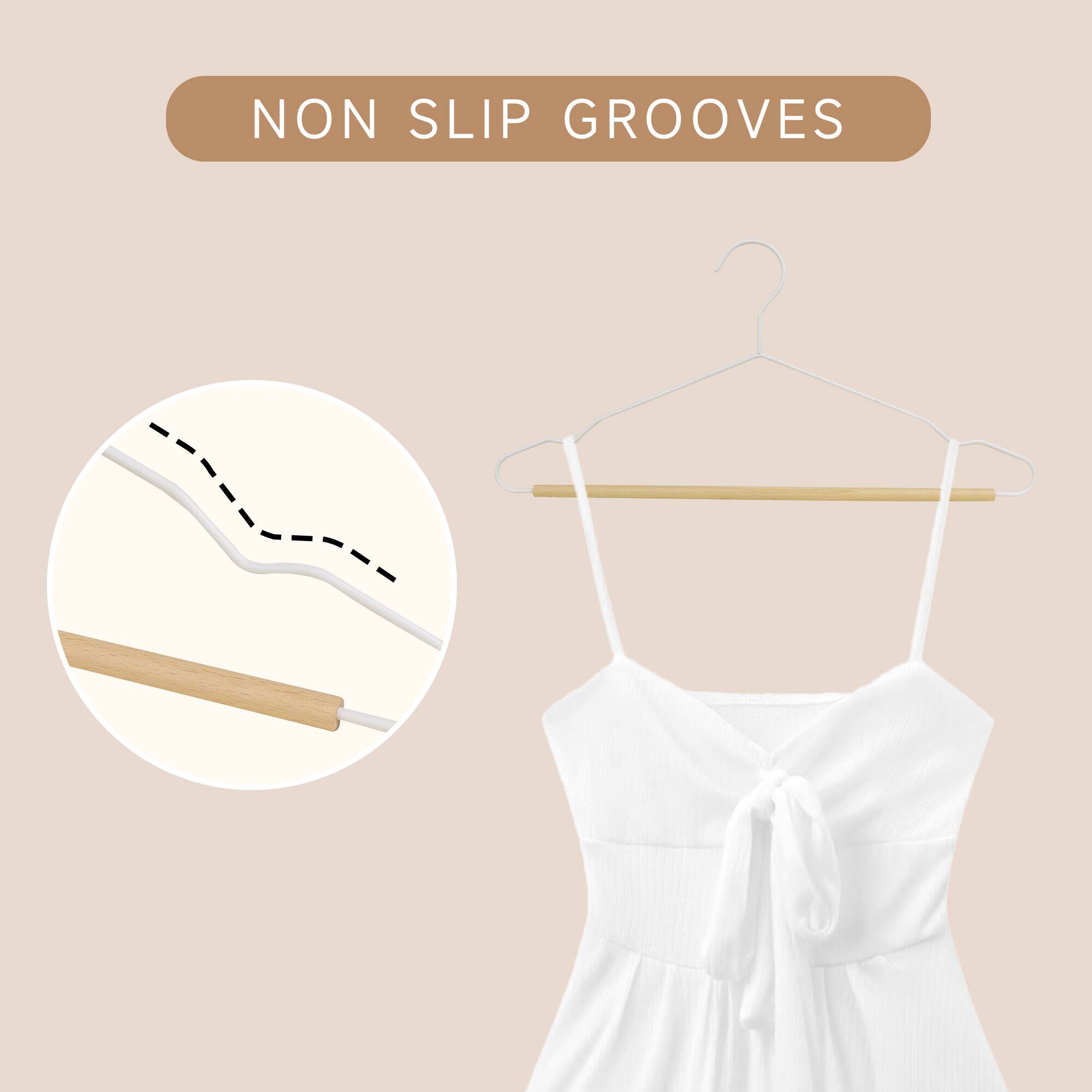 NON SLIP GROOVES