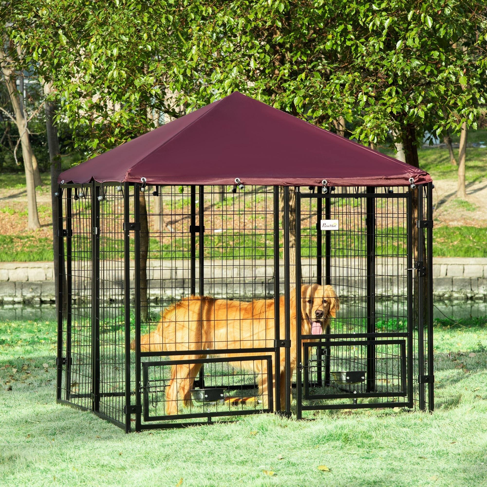 Angle. Pawhut - 4.6'x4.6'x5' Outdoor Dog Kennel, Welded Wire Heavy Duty Run, 360° Rotating Bowls, Waterproof Cover, for S&M Dogs.