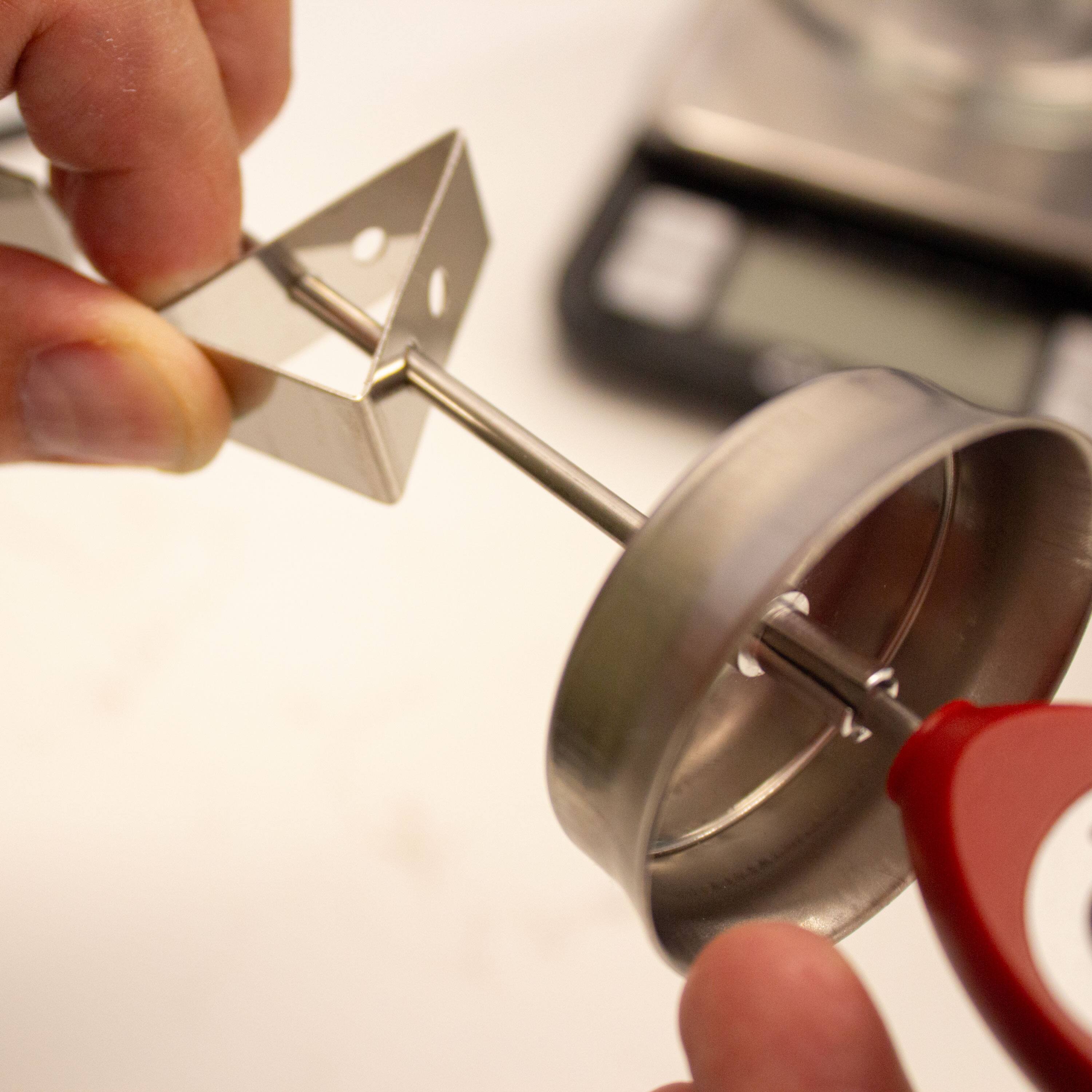 Alt View 5. Escali - Digital Candy and Deep Fry Thermometer - Red.