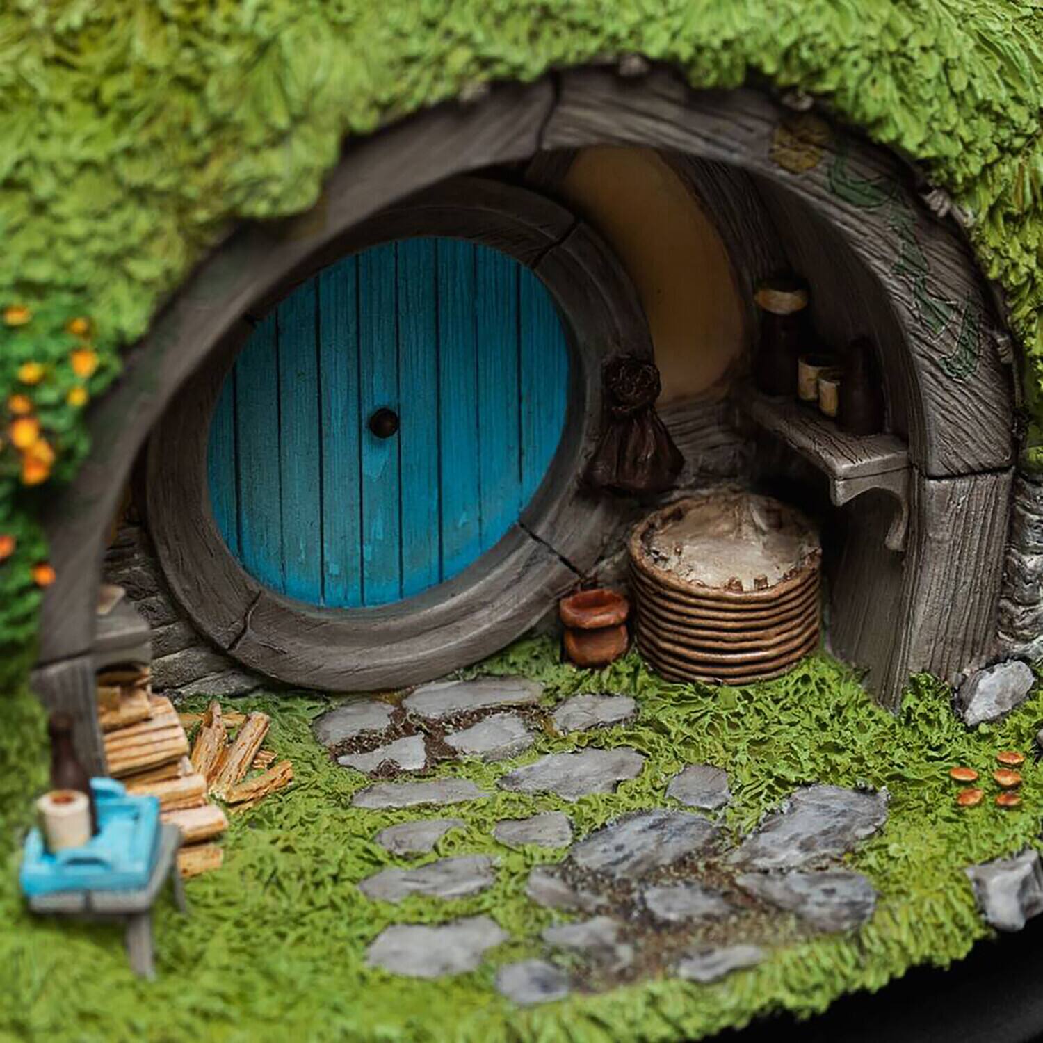 Alt View 2. Weta Workshop - WETA Workshop Polystone - 2A Hill Lane Hobbit Hole   - COLLECTIBLES - Multicolor.